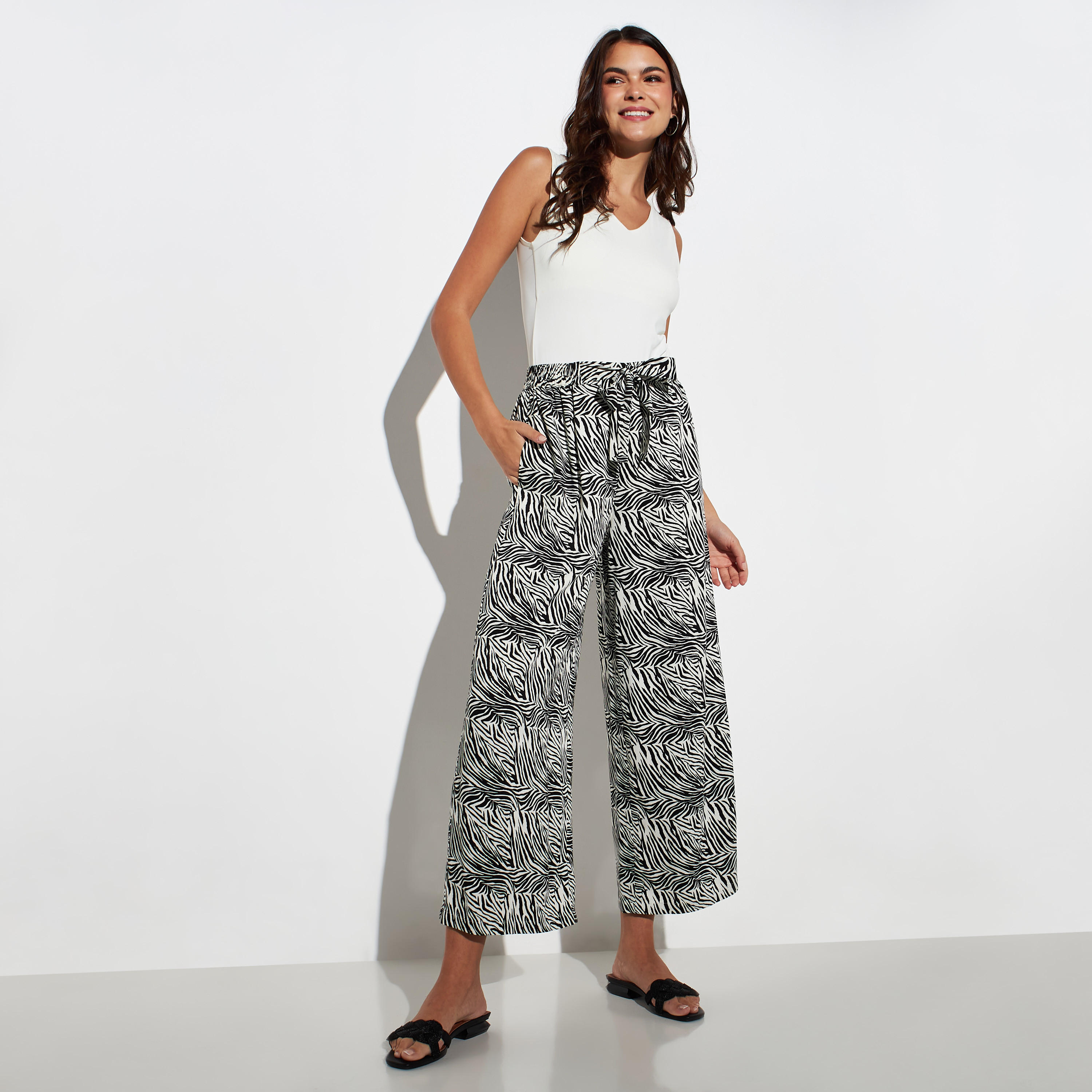 بنطلون بالازو بأربطة وطبعات-women-clothing-bottoms-trousers-image-2