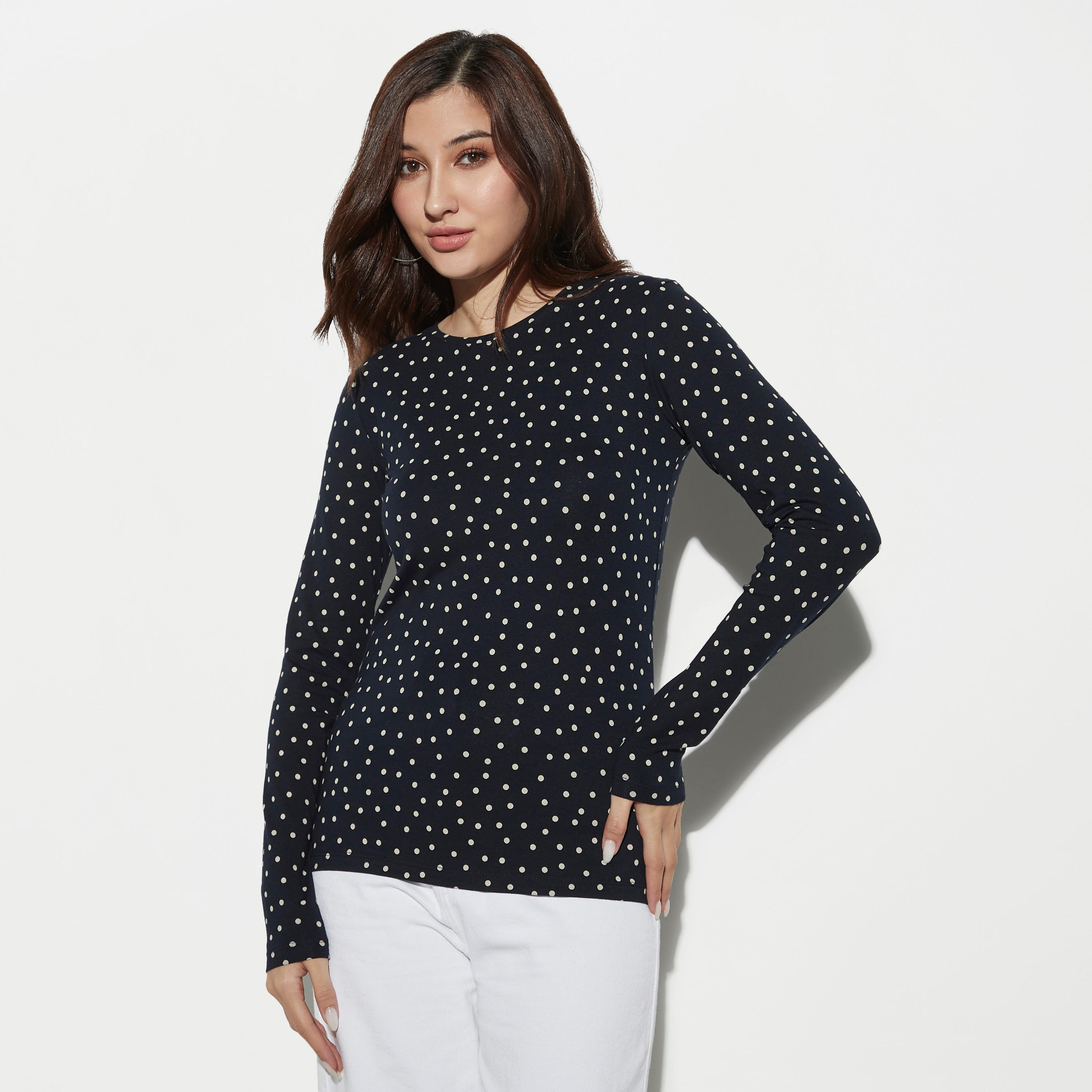 بلوزة بأكمام طويلة بطبعات منقطة-women-clothing-tshirts-image-1