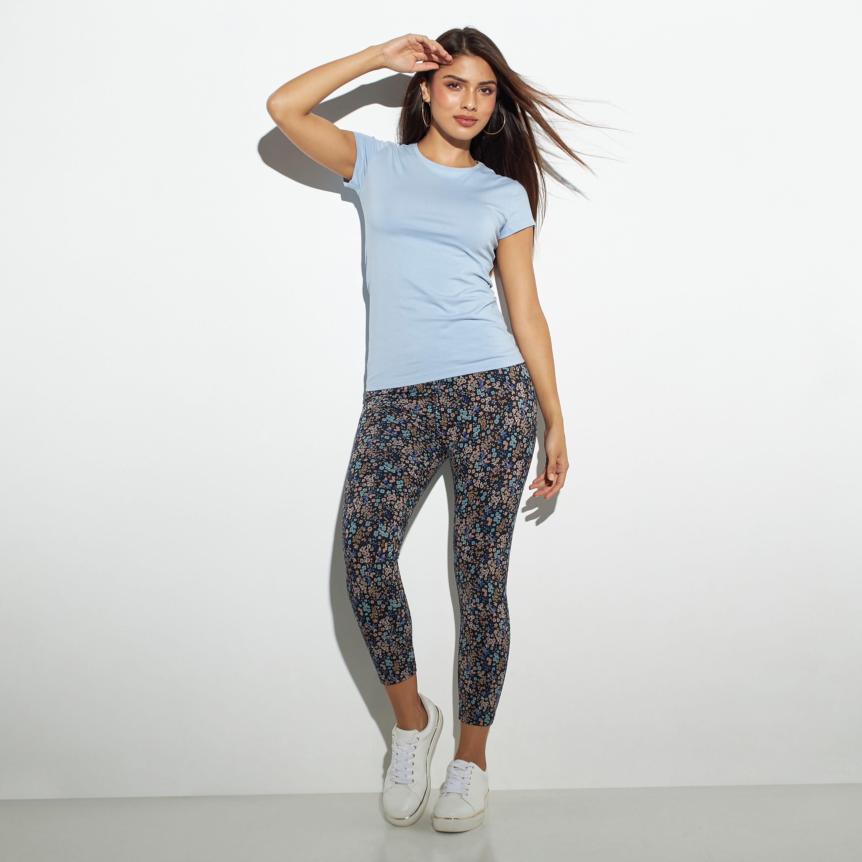 بنطلون ليقنز بخصر مطّاطي وطبعات زهرية-women-clothing-bottoms-leggings-image-2