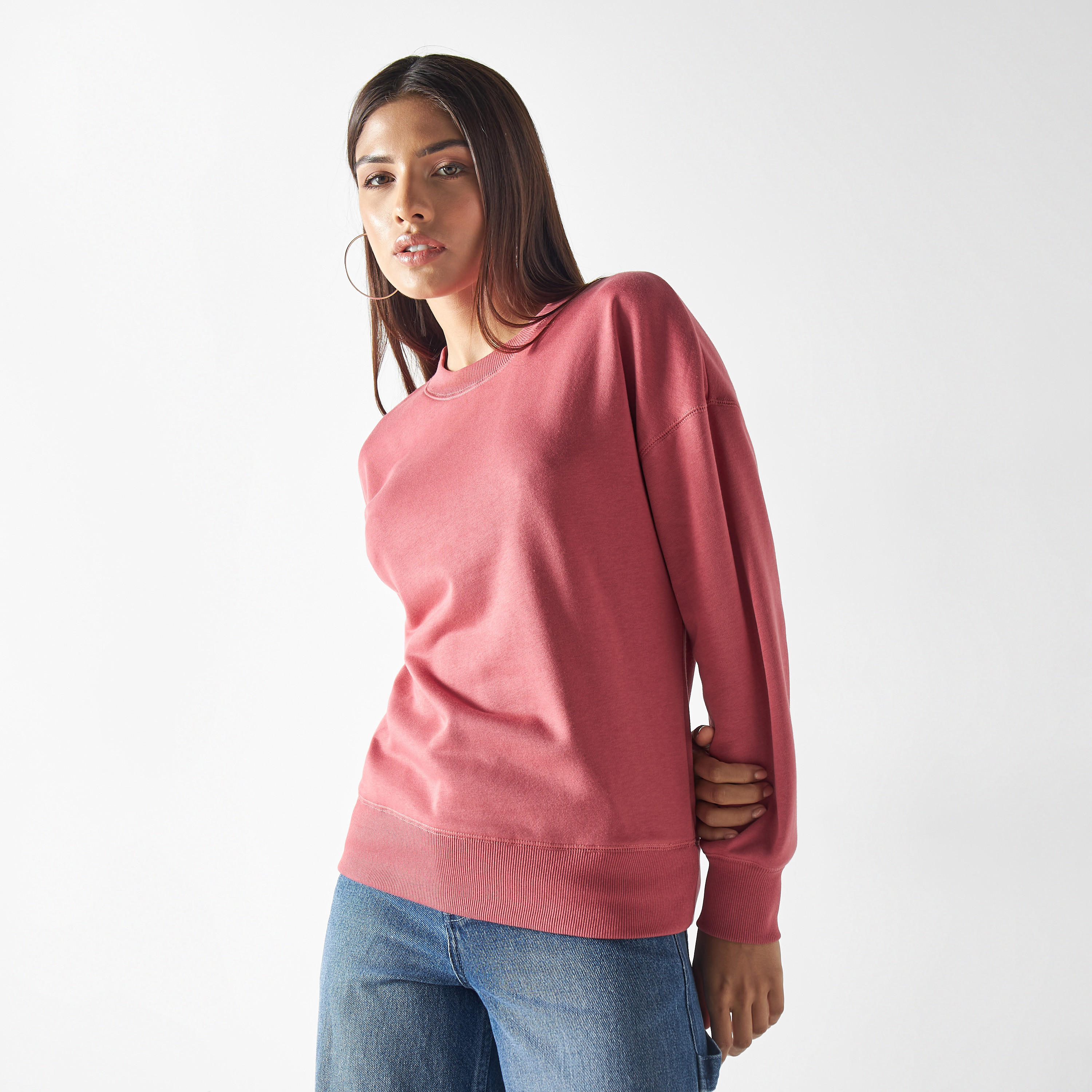 سويت شيرت سادة بأكمام طويلة-women-winterwear-hoodiesandsweatshirts-sweatshirts-image-5