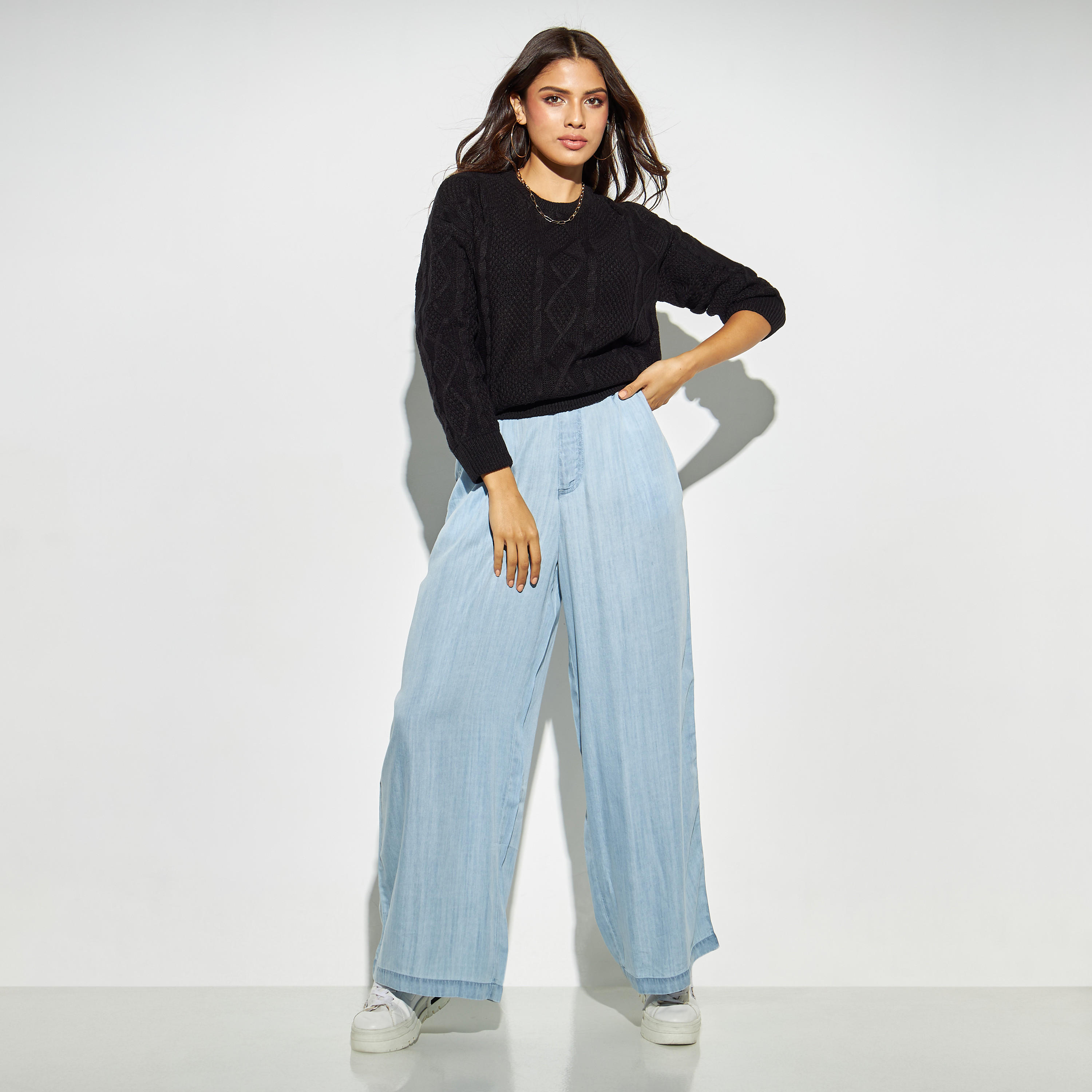كنزة بارزة الملمس بياقة مستديرة وأكمام طويلة-women-clothing-cardigansandjumpers-jumpers-image-2