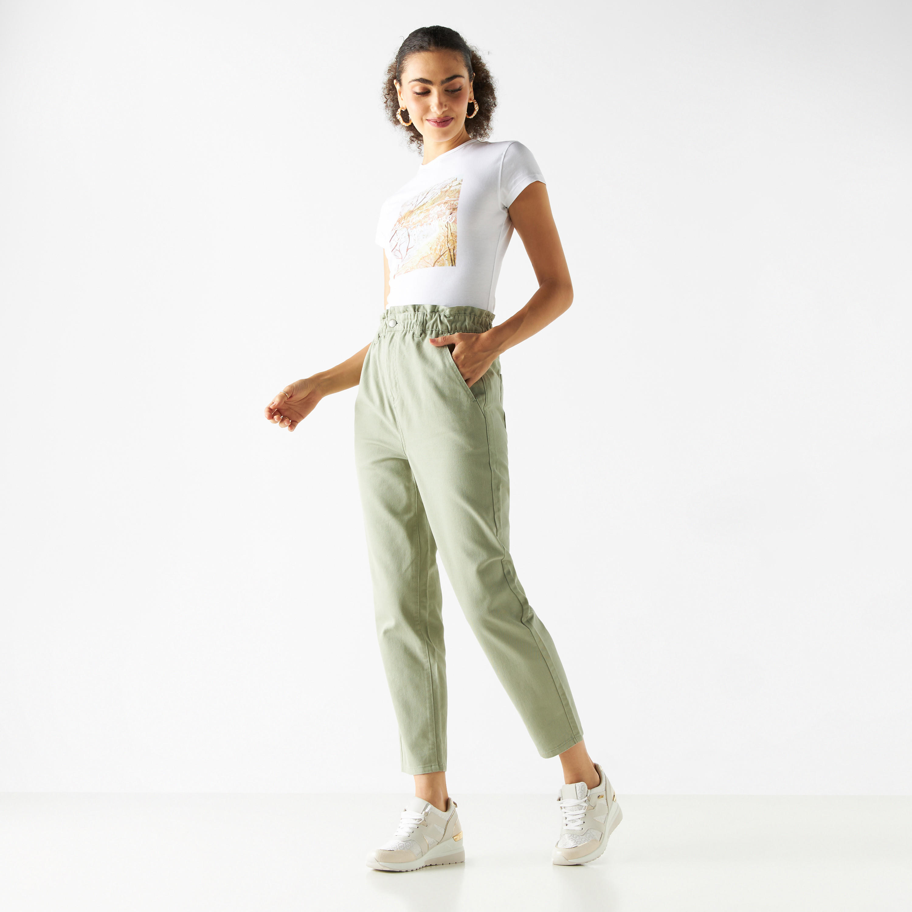 تيشيرت بياقة ضيّقة وأكمام كاب وطبعات-women-clothing-tshirts-image-2