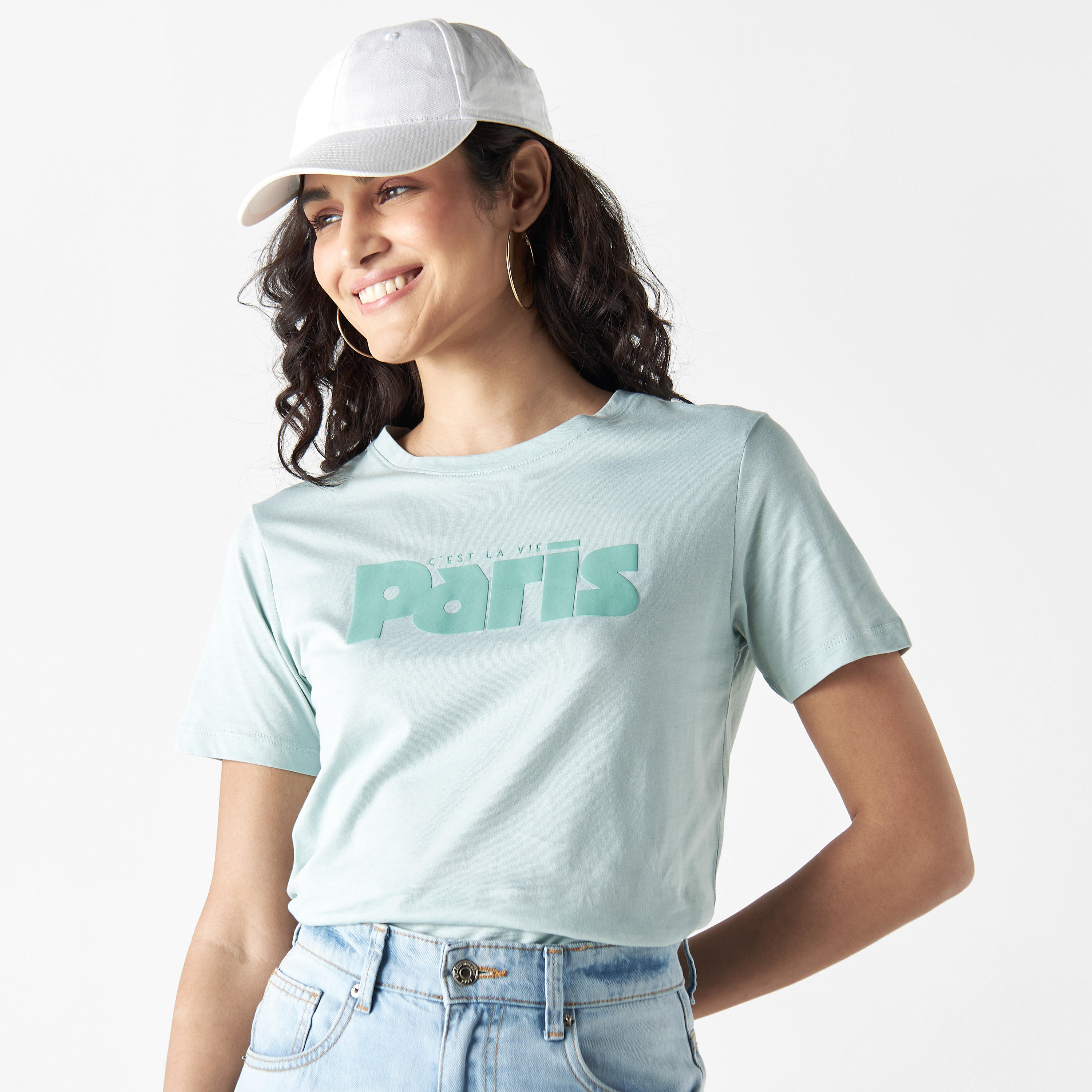تيشيرت بياقة ضيقة وأكمام قصيرة وطبعات-women-clothing-tshirts-image-4