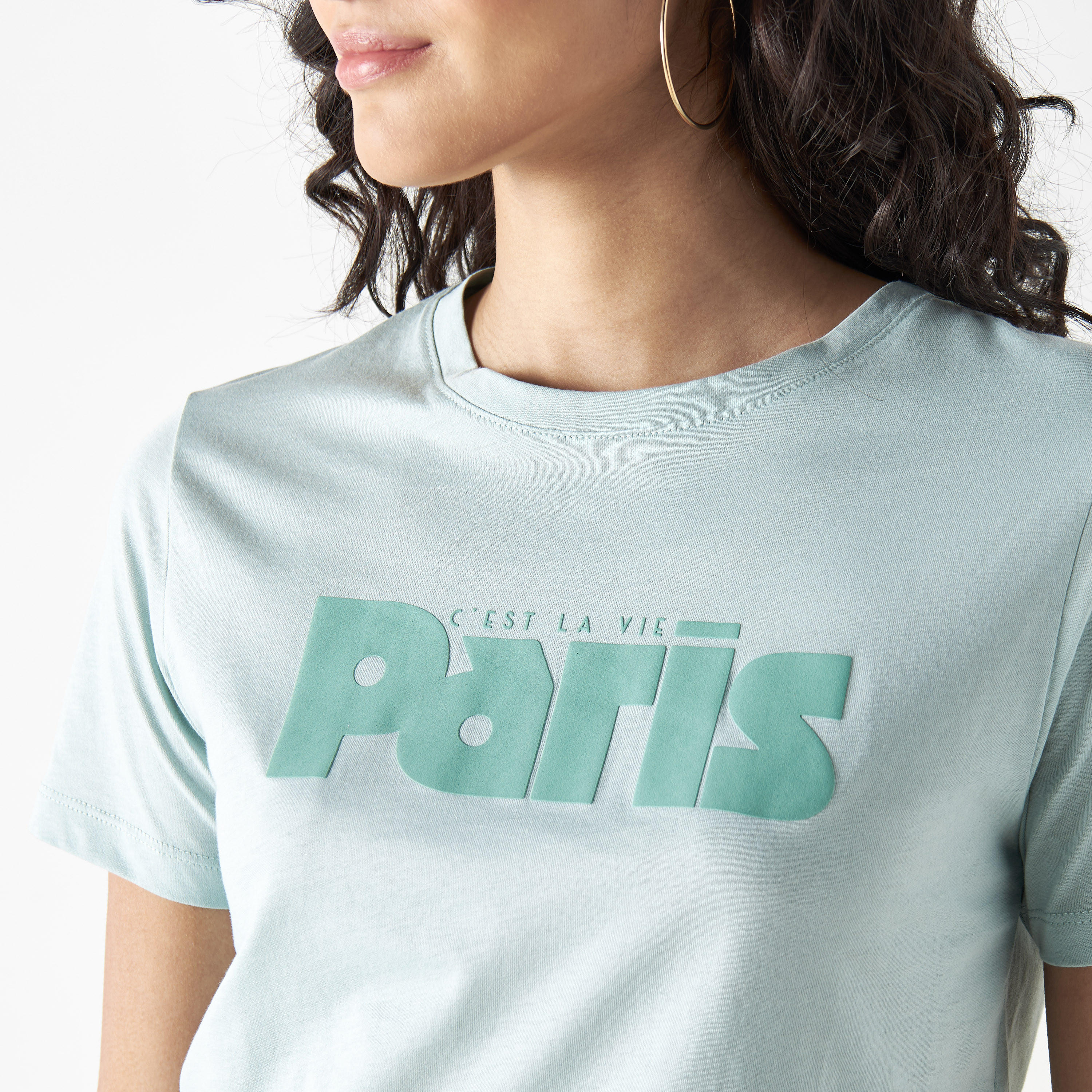 تيشيرت بياقة ضيقة وأكمام قصيرة وطبعات-women-clothing-tshirts-image-1