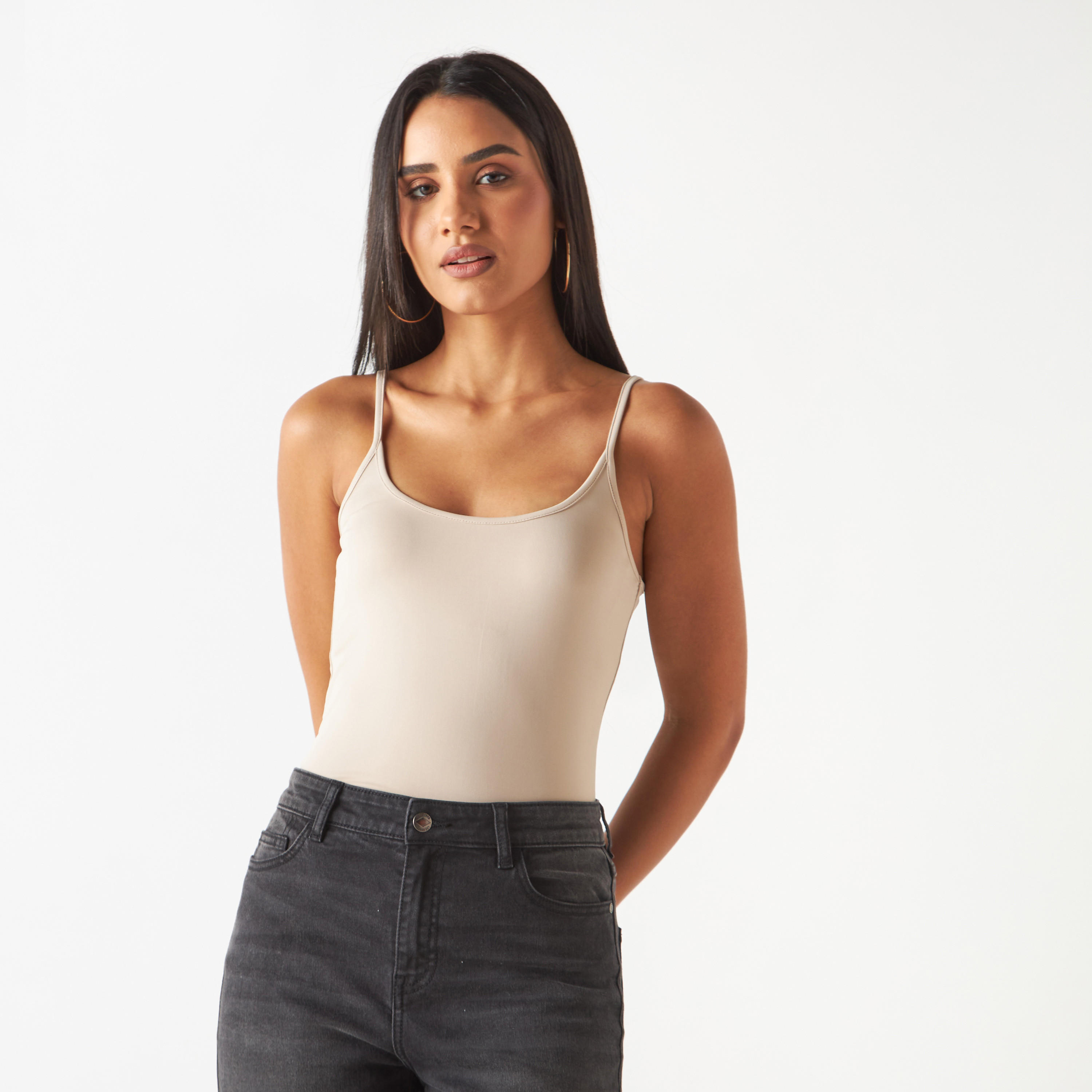 قميص داخلي سادة بياقة عميقة-women-clothing-tshirts-image-4