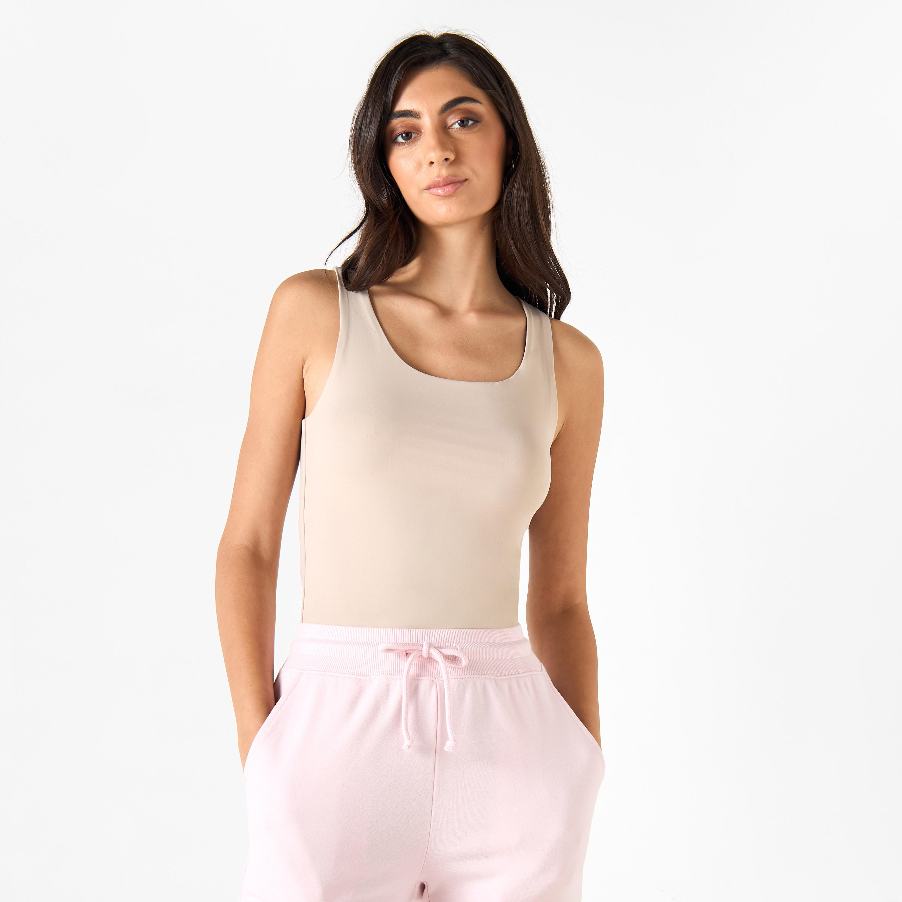 بلوزة قصيرة بلا أكمام بياقة مستديرة-women-clothing-tshirts-image-1