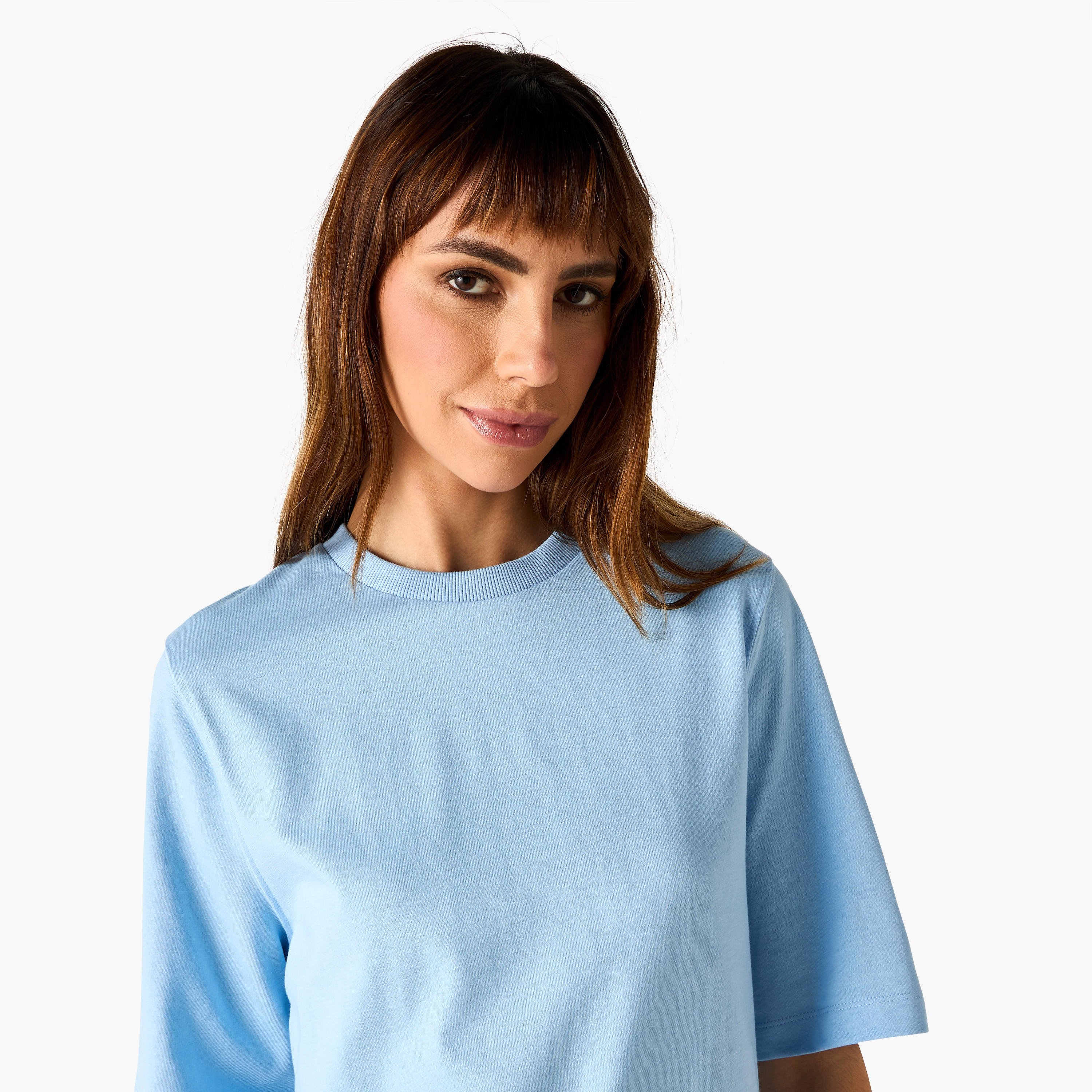 تيشيرت قطن بقصّة مريحة وياقة ضيقة-women-clothing-tshirts-image-2
