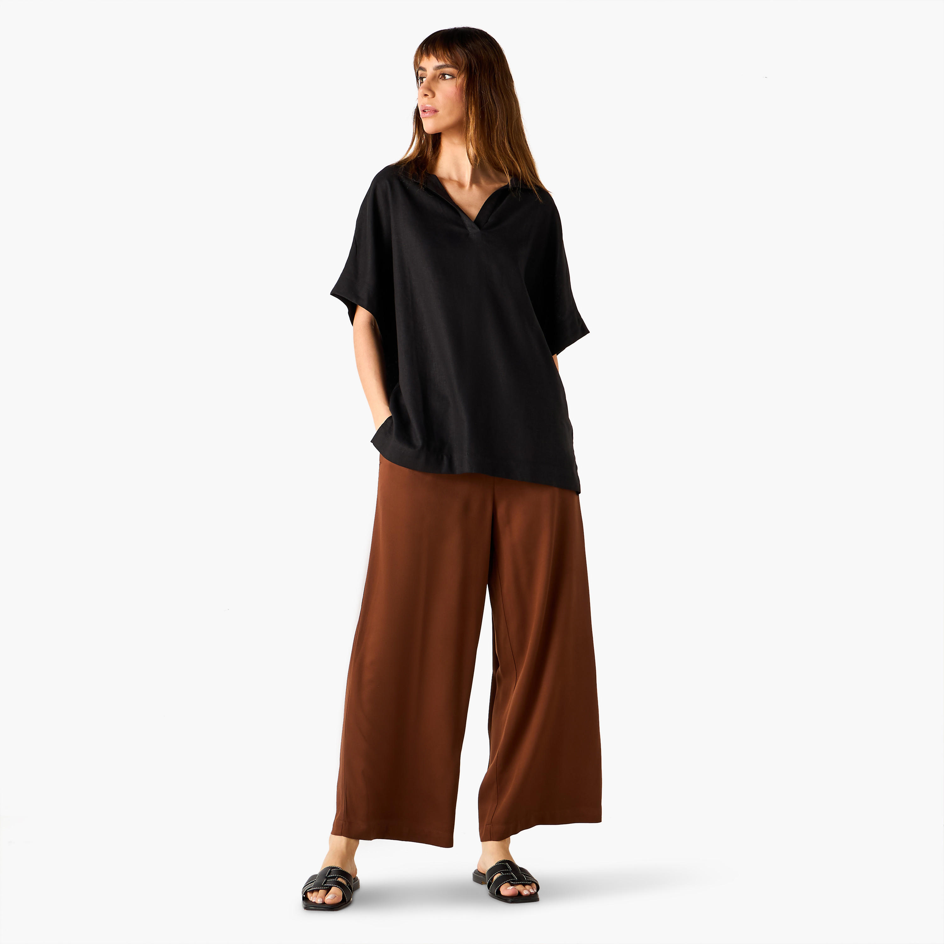 بلوزة مزيج الكتان بقصة عادية وياقة وأكمام ممتدة-women-clothing-shirtsandblouses-blouses-image-4