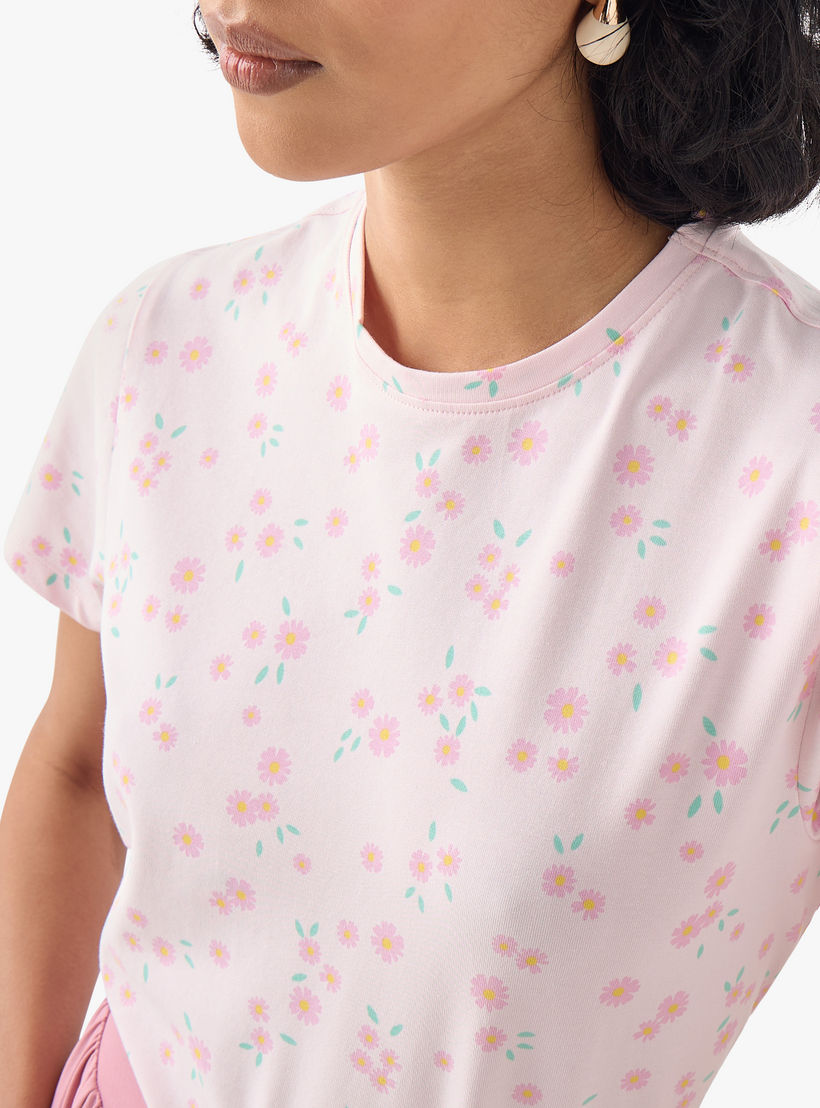 تيشيرت بياقة ضيقة وأكمام قصيرة وطبعات أزهار-women-clothing-tshirts-image-4