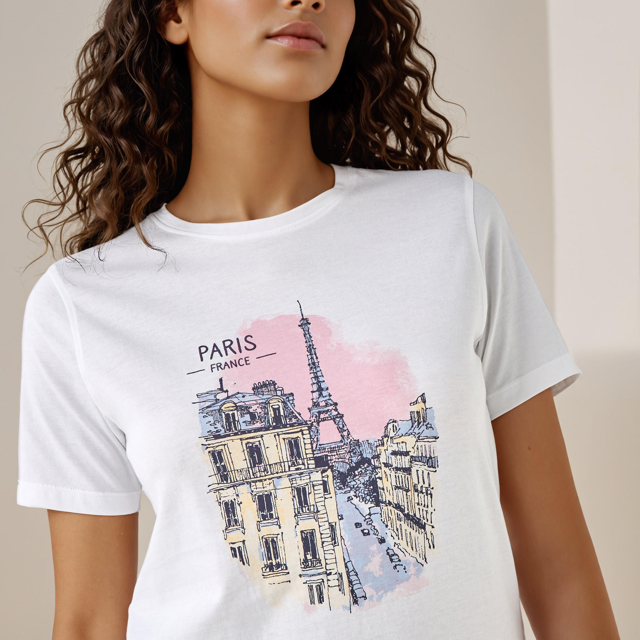 تيشيرت بياقة ضيقة وطبعات-women-clothing-tshirts-image-2