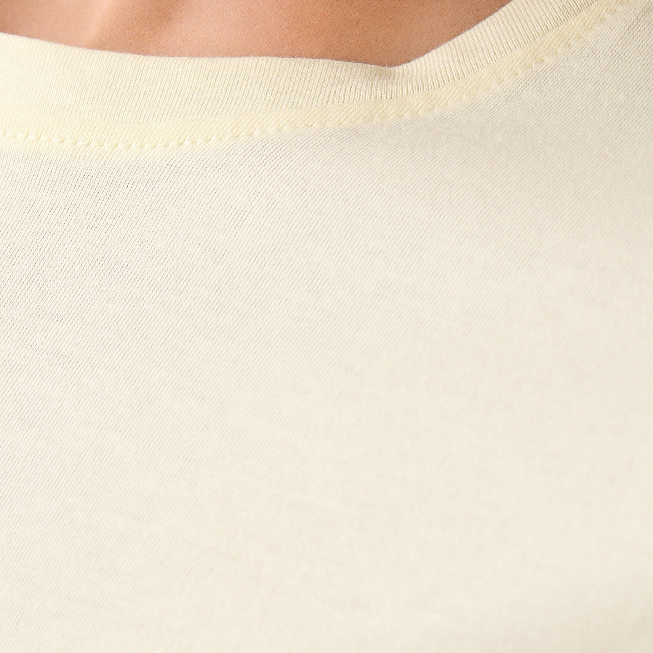 تيشيرت بطبعات شعار-women-clothing-tshirts-image-1