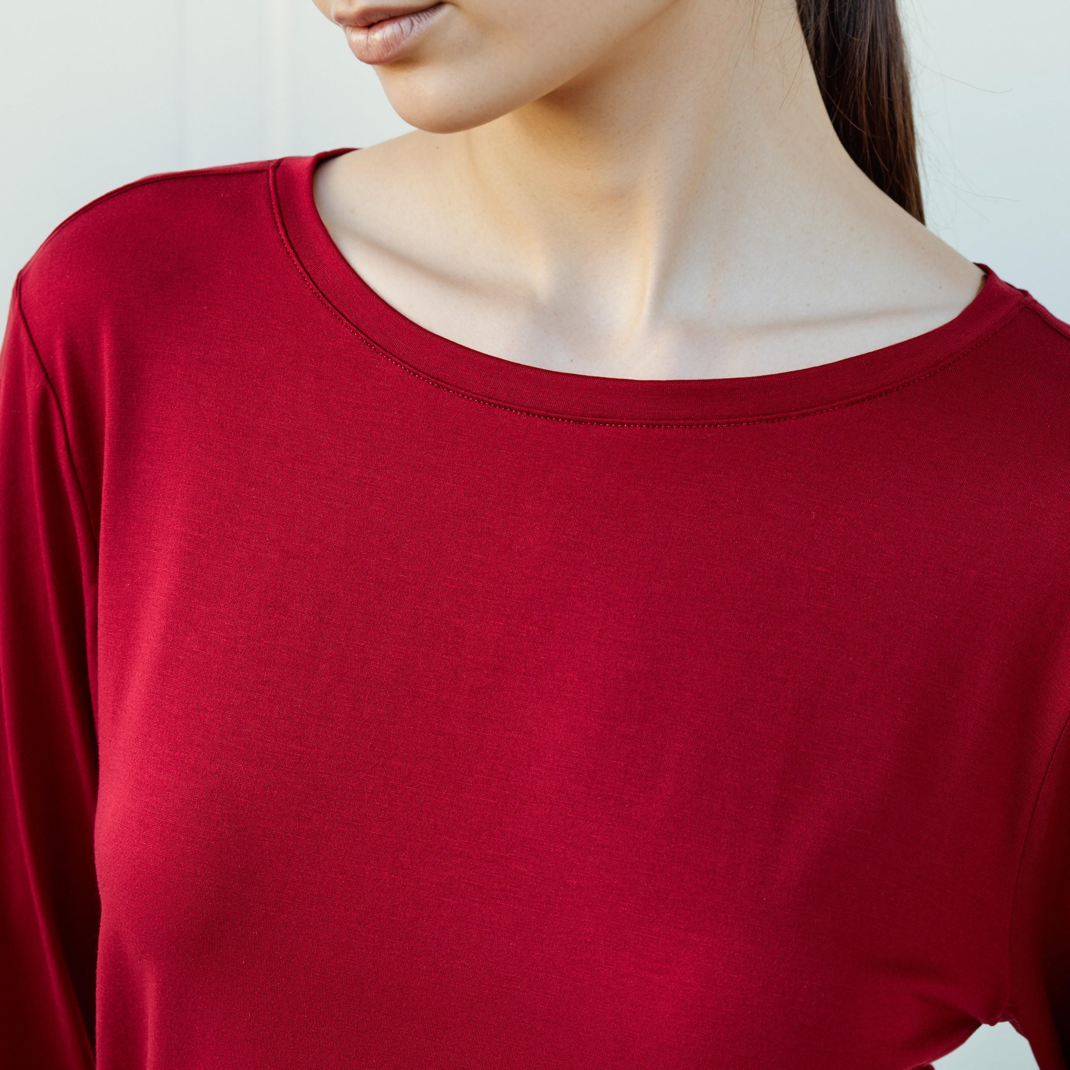 تيشيرت بقصّة سليم وأكمام طويلة-women-clothing-tshirts-image-4