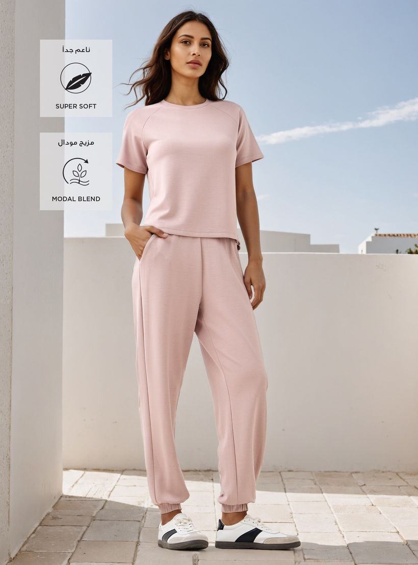 بنطلون رياضي مودال سادة بخصر مطاطي وجيوب-women-clothing-bottoms-joggers-image-2