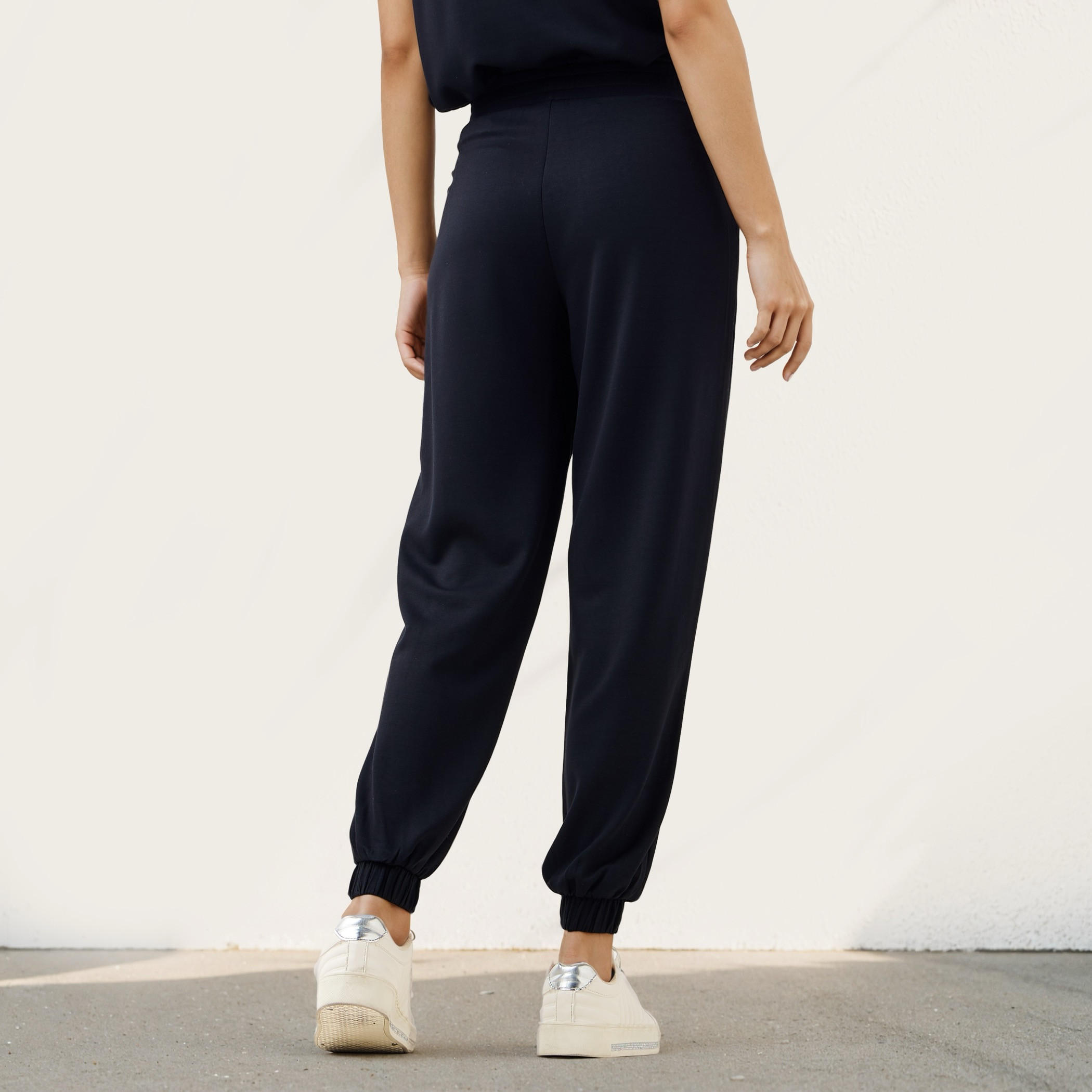 Plain Modal Flexi Waist Joggers with Pockets-women-clothing-bottoms-joggers-image-3