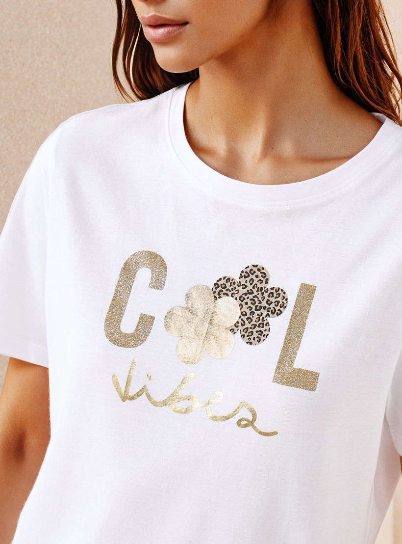 Graphic Print Crew Neck T-shirt-women-clothing-tshirts-image-4