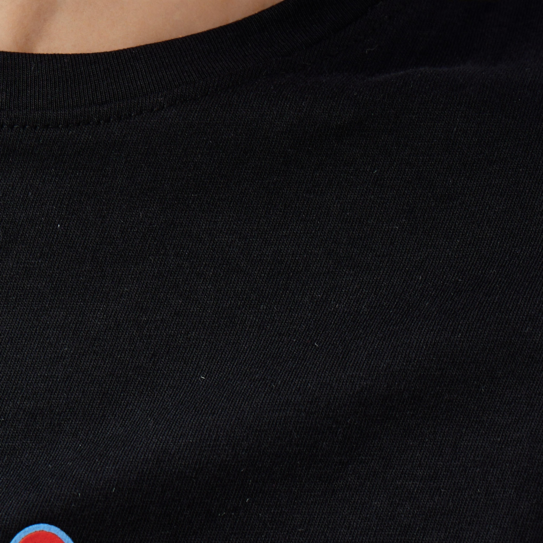 تيشيرت بياقة ضيقة وطبعات-women-clothing-tshirts-image-5