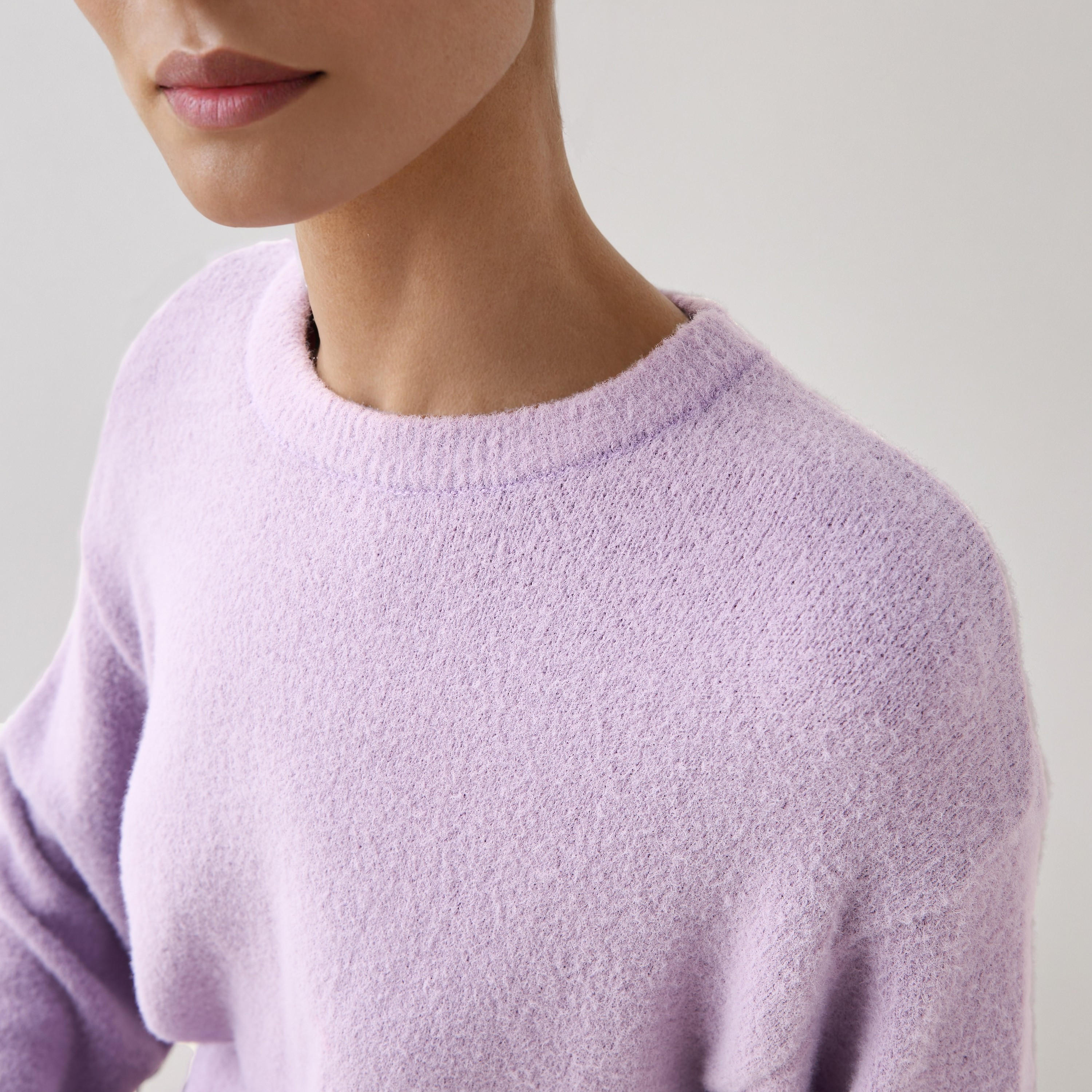 كنزة بياقة ضيقة وأكتاف منسدلة-women-clothing-cardigansandjumpers-jumpers-image-2