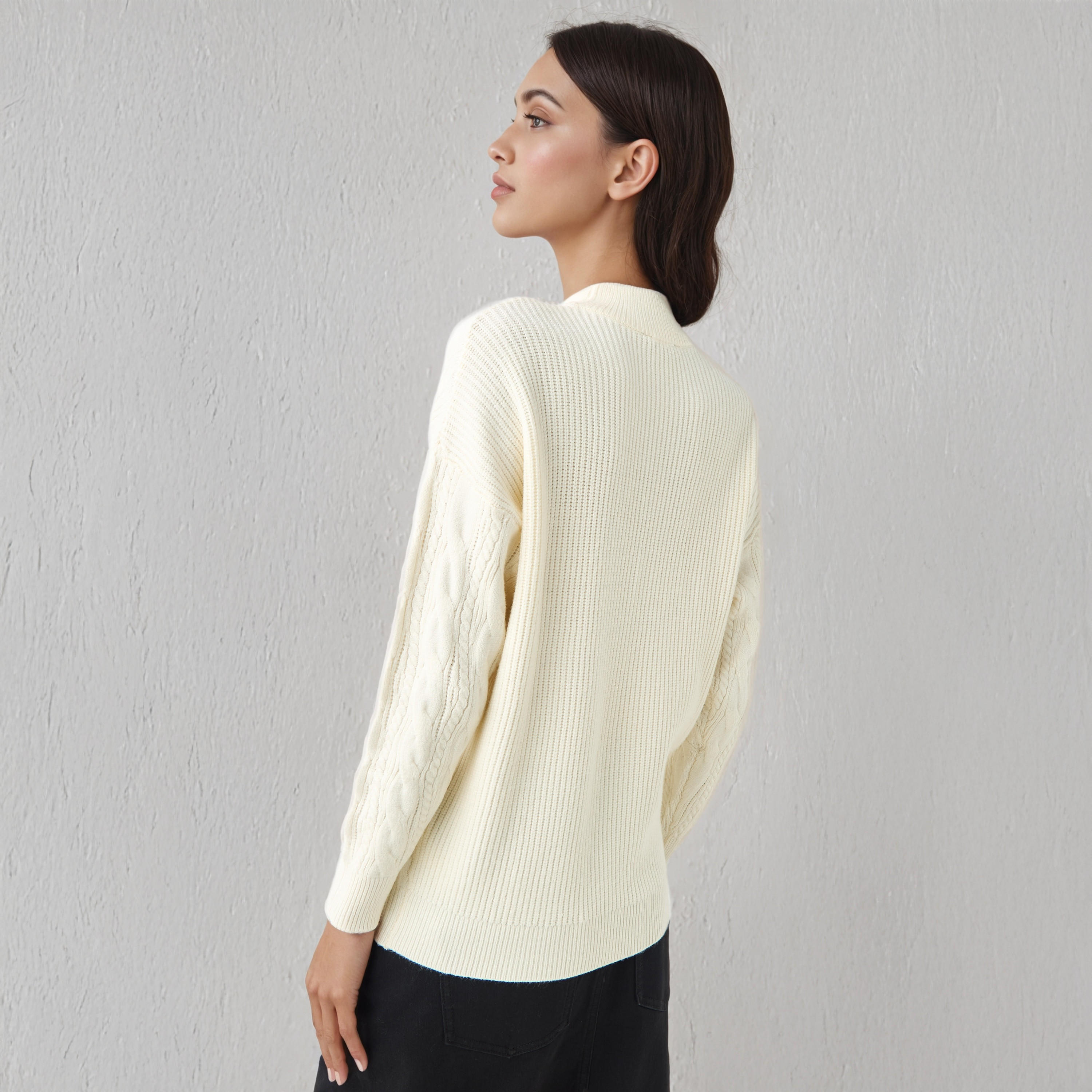 كنزة بوكسي بأكمام طويلة ونسيج كابل-women-clothing-cardigansandjumpers-jumpers-image-3