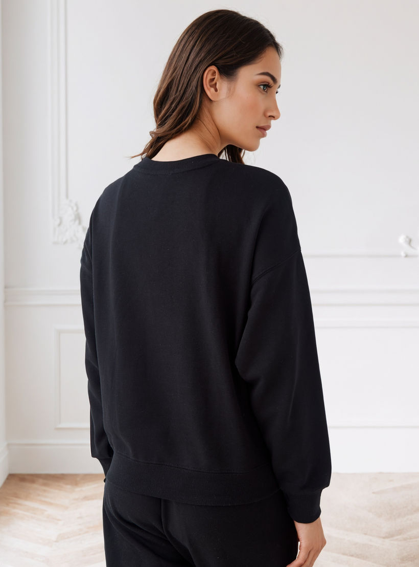 سويت شيرت بقصة مريحة-women-winterwear-hoodiesandsweatshirts-sweatshirts-image-3