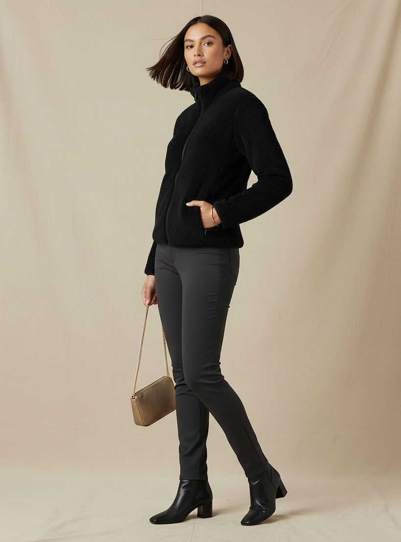 جاكيت بوليستر ببطانة شيربا-women-winterwear-coatsandjackets-jackets-image-2