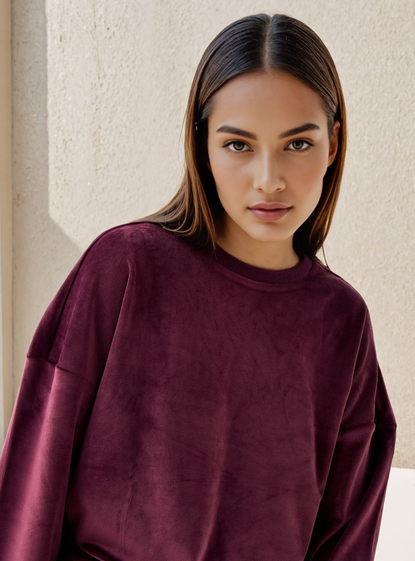 Regular Fit Velour Sweatshirt-women-winterwear-hoodiesandsweatshirts-sweatshirts-image-5