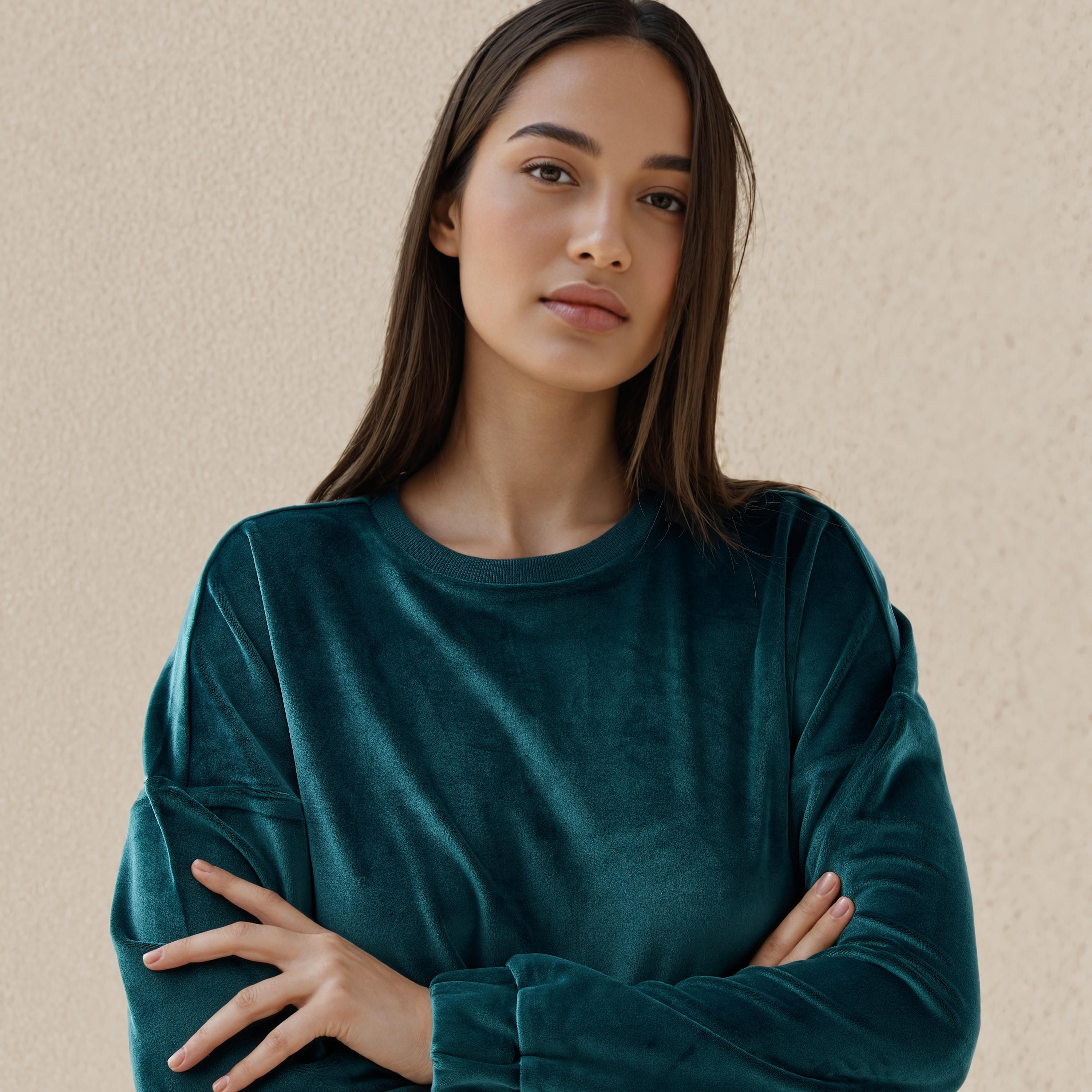 Regular Fit Velour Sweatshirt-women-winterwear-hoodiesandsweatshirts-sweatshirts-image-5