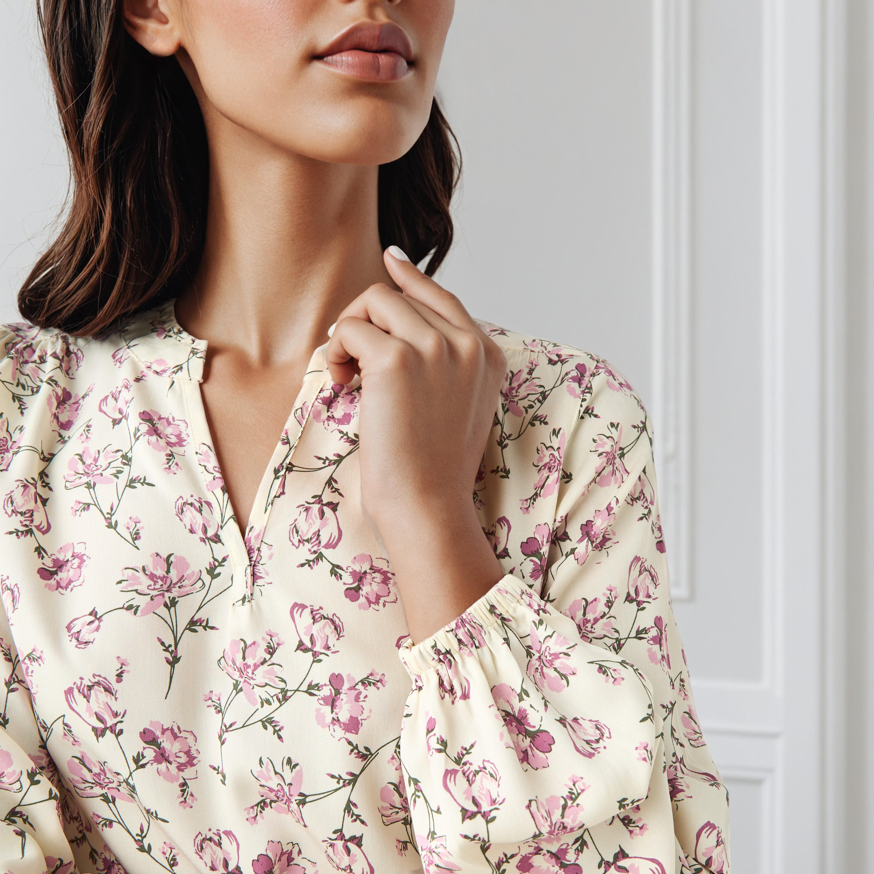 Floral Print Top with Collar-women-clothing-shirtsandblouses-blouses-image-4
