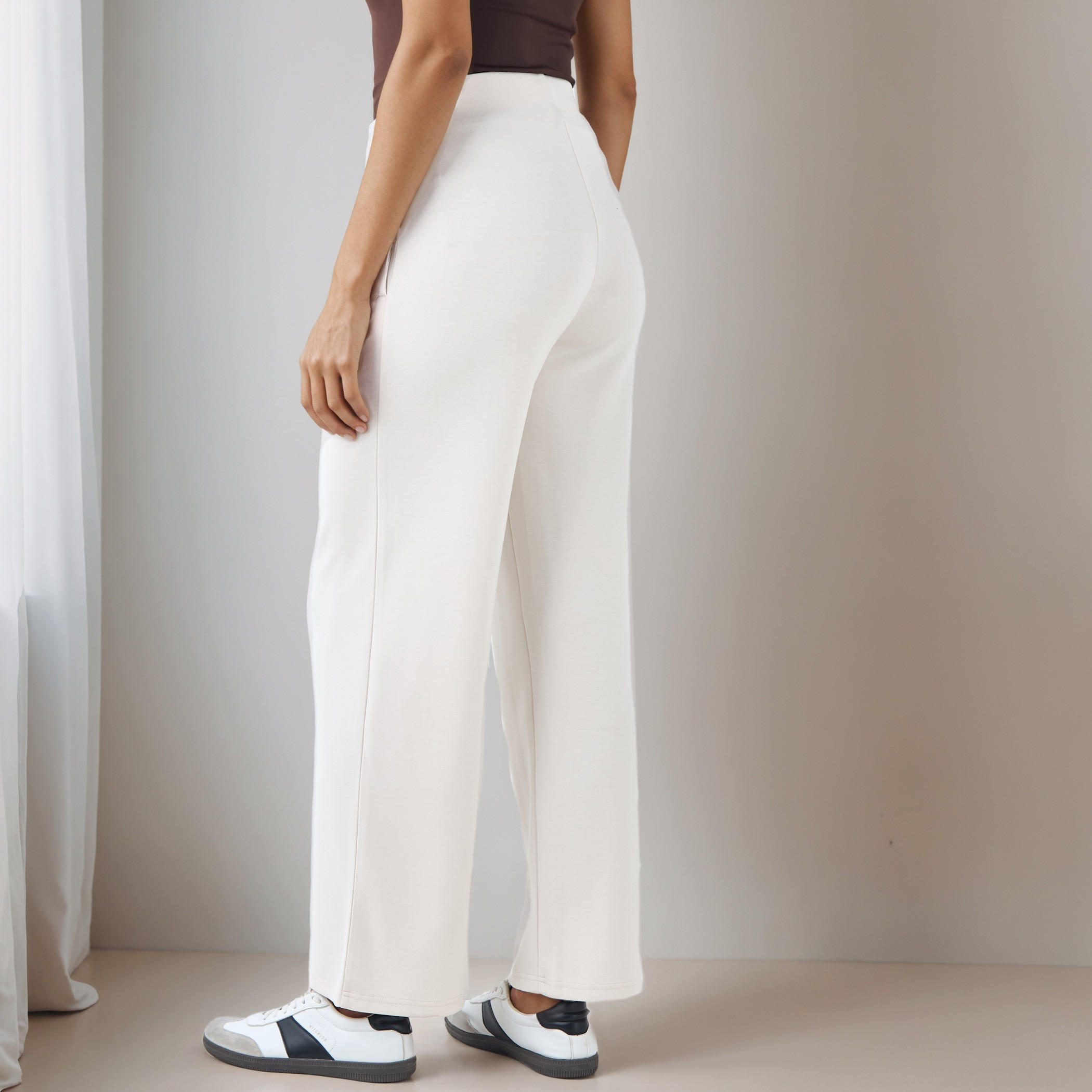 بنطلون بالازو بخصر مطاطي وجيوب -women-clothing-bottoms-trousers-image-3