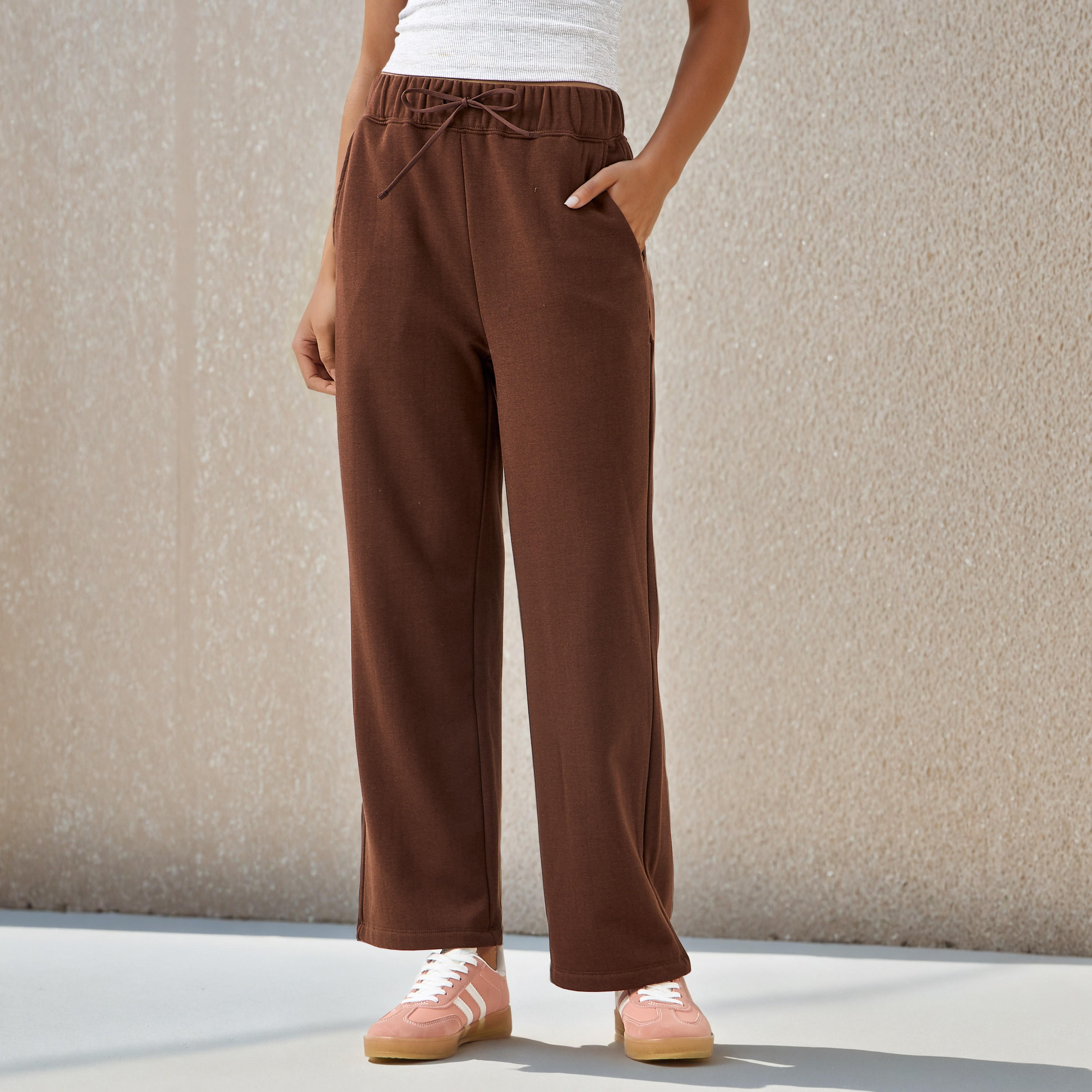 بنطلون رياضي من مزيج البوليستر بخصر مرن وجيوب-women-clothing-bottoms-joggers-image-4