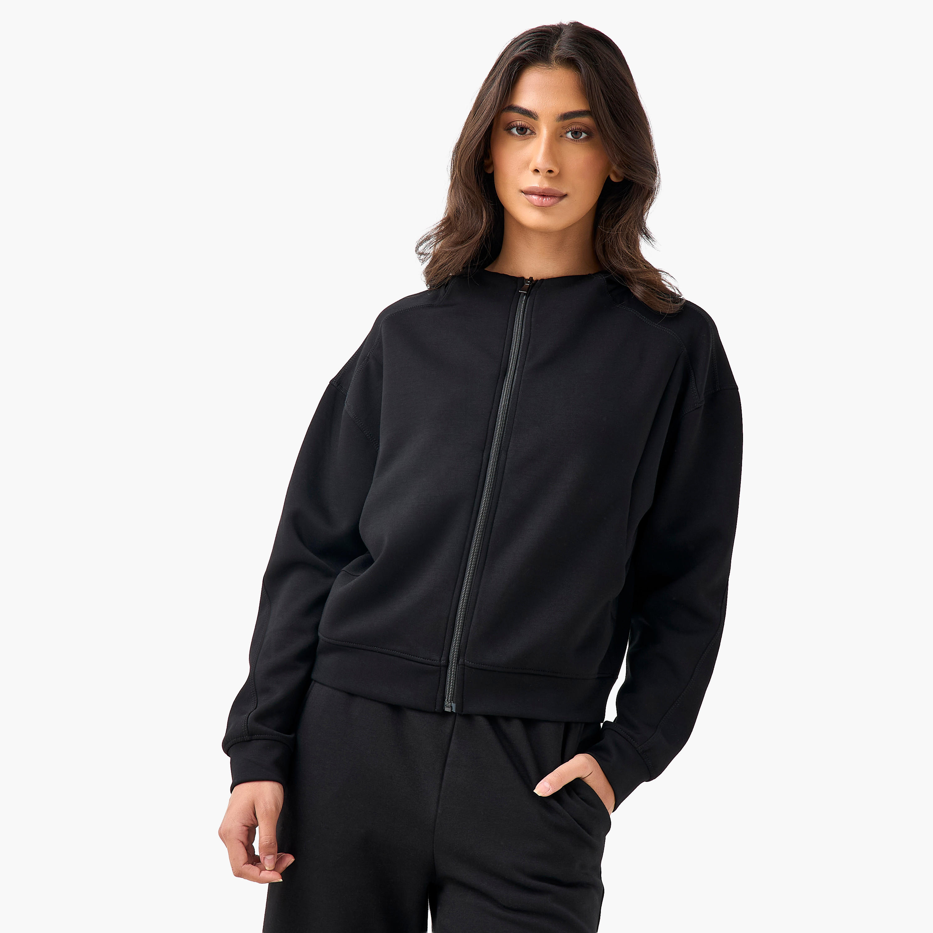 هودي بتفاصيل مغايرة-women-winterwear-hoodiesandsweatshirts-hoodies-image-6
