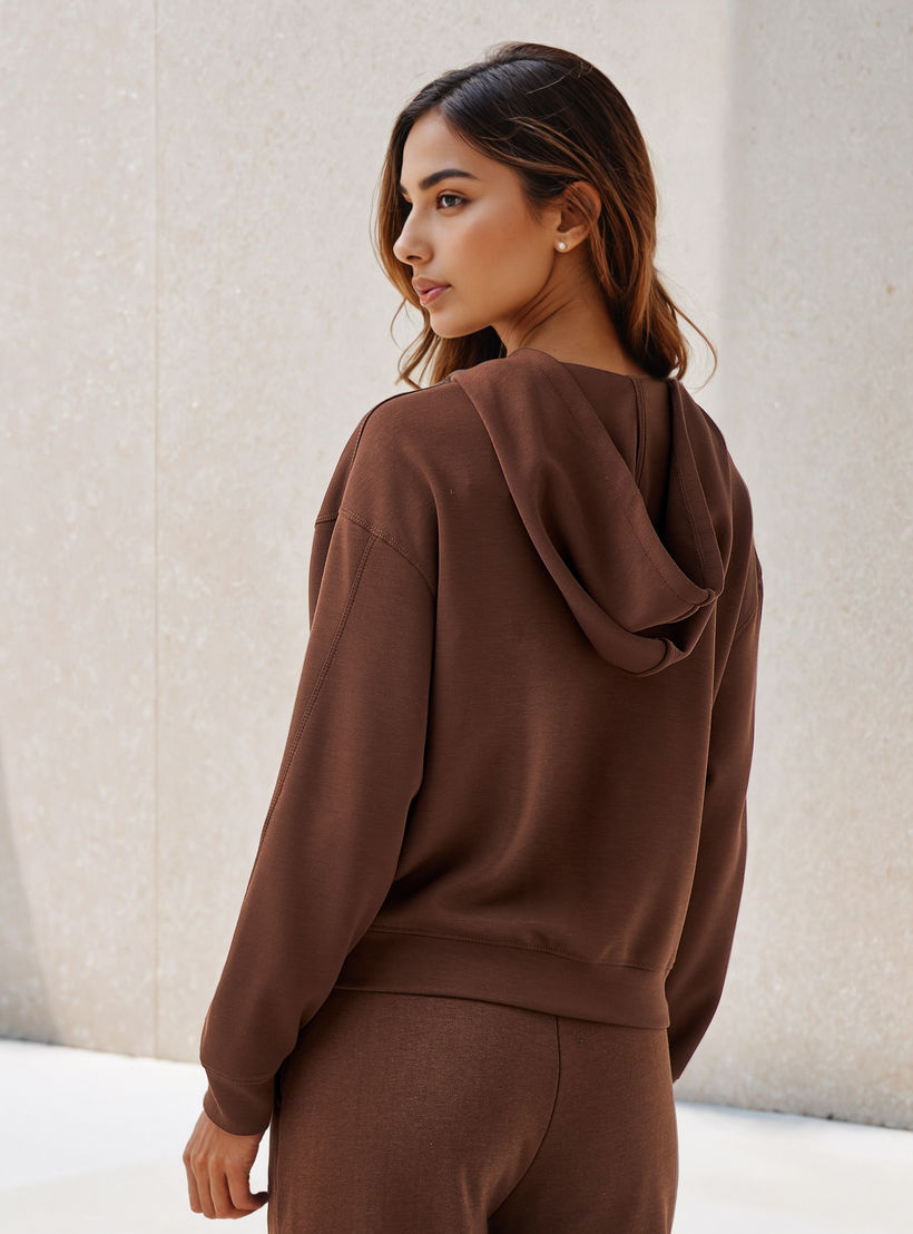 هودي بتفاصيل مغايرة-women-winterwear-hoodiesandsweatshirts-hoodies-image-3