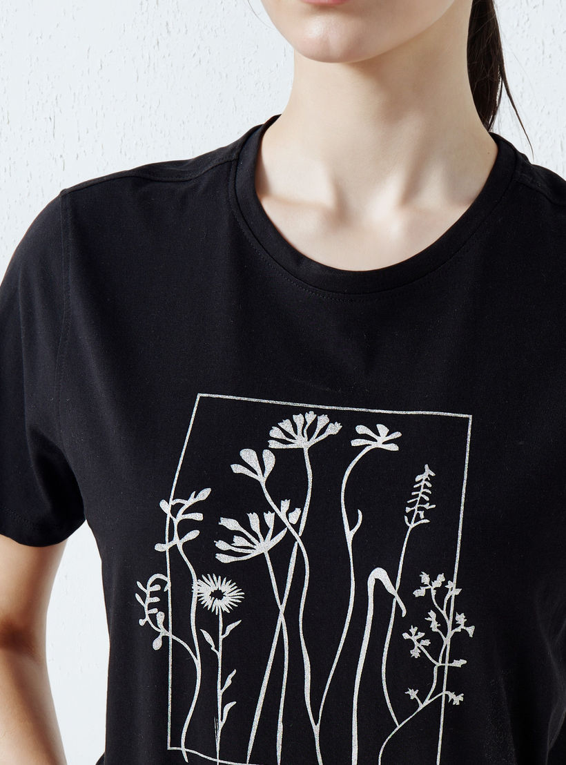 T-shirt with Floral Print Cotton-women-clothing-tshirts-image-4