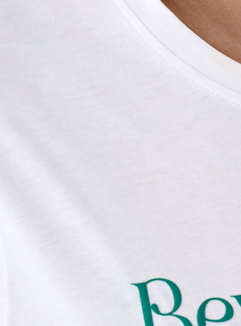 تيشيرت قطن بقصة عادية وطبعات بيرفلي هيلز فرسيتي-women-clothing-tshirts-image-5