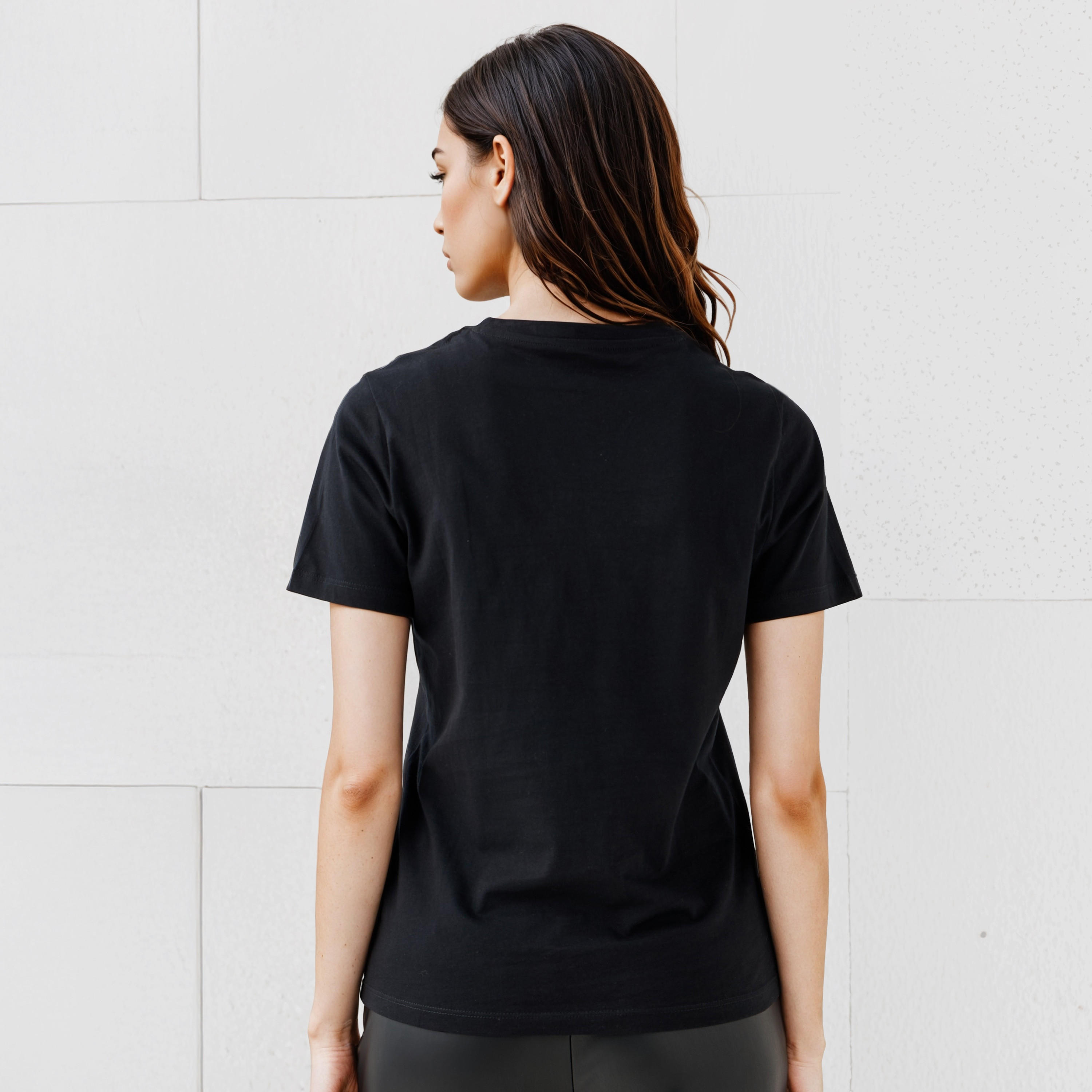 تيشيرت بياقة ضيقة وطبعات-women-clothing-tshirts-image-3