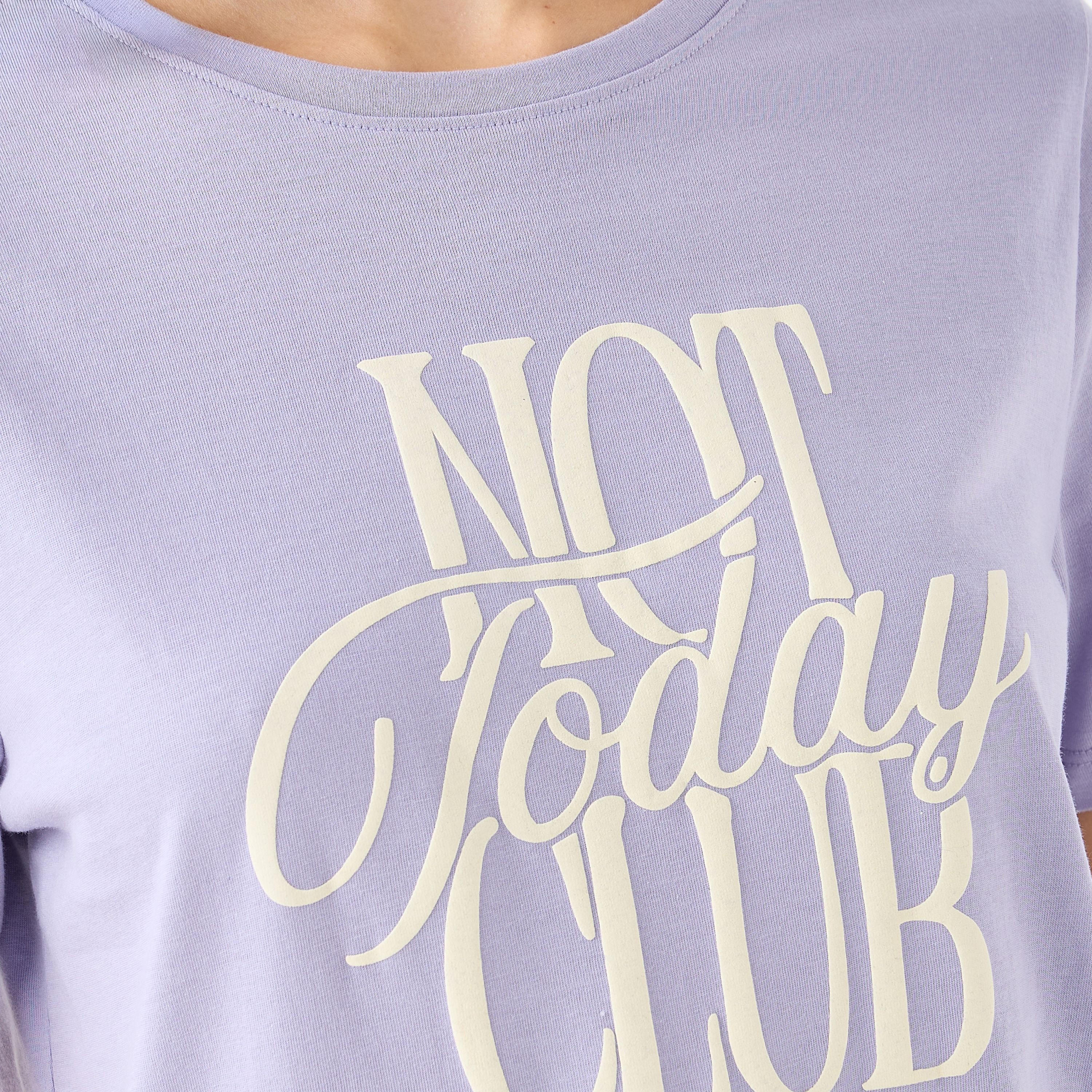تيشيرت بياقة مستديرة وطبعات شعار-women-clothing-tshirts-image-5