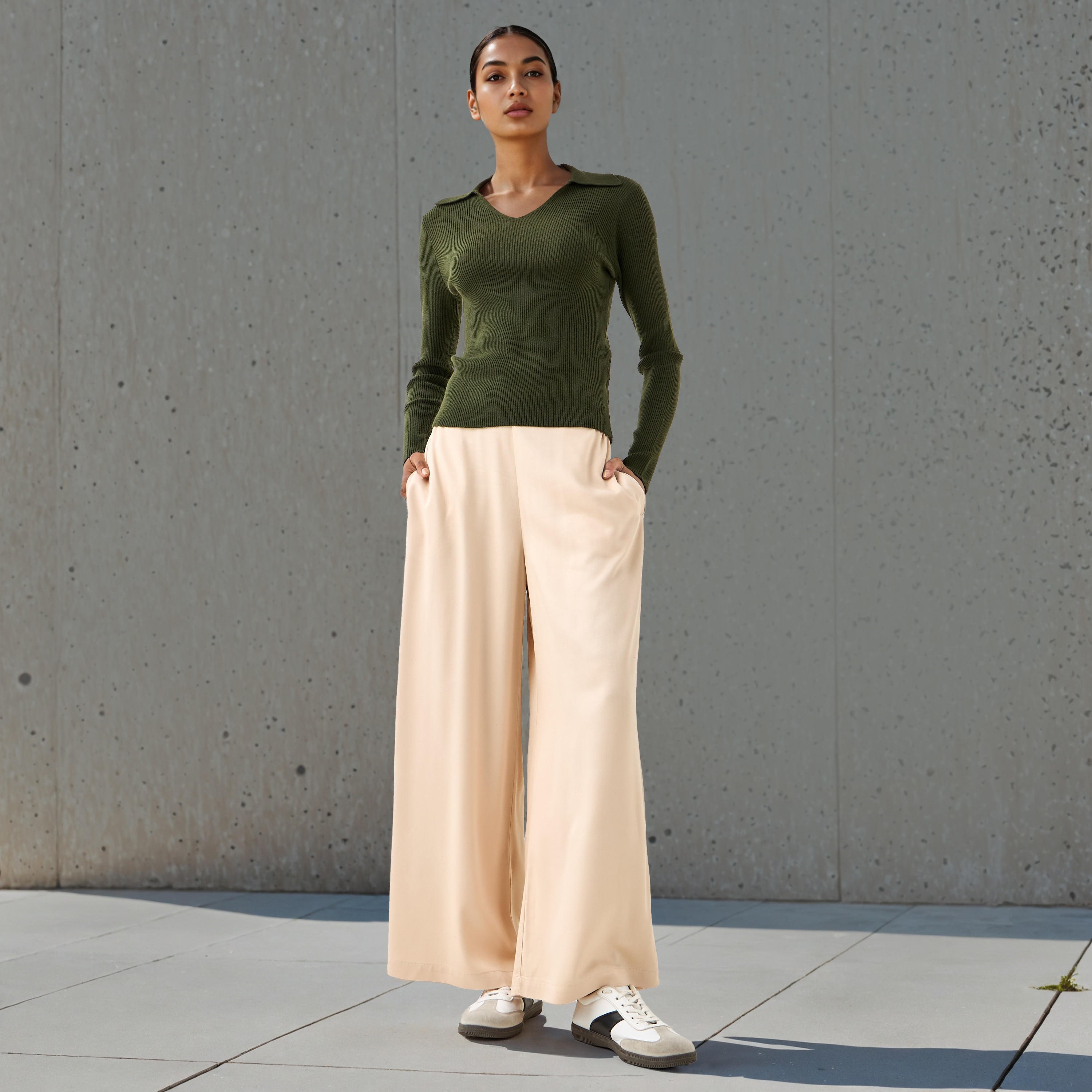 بنطلون بالازو بأرجل واسعة وخصر مرن-women-clothing-bottoms-trousers-image-2