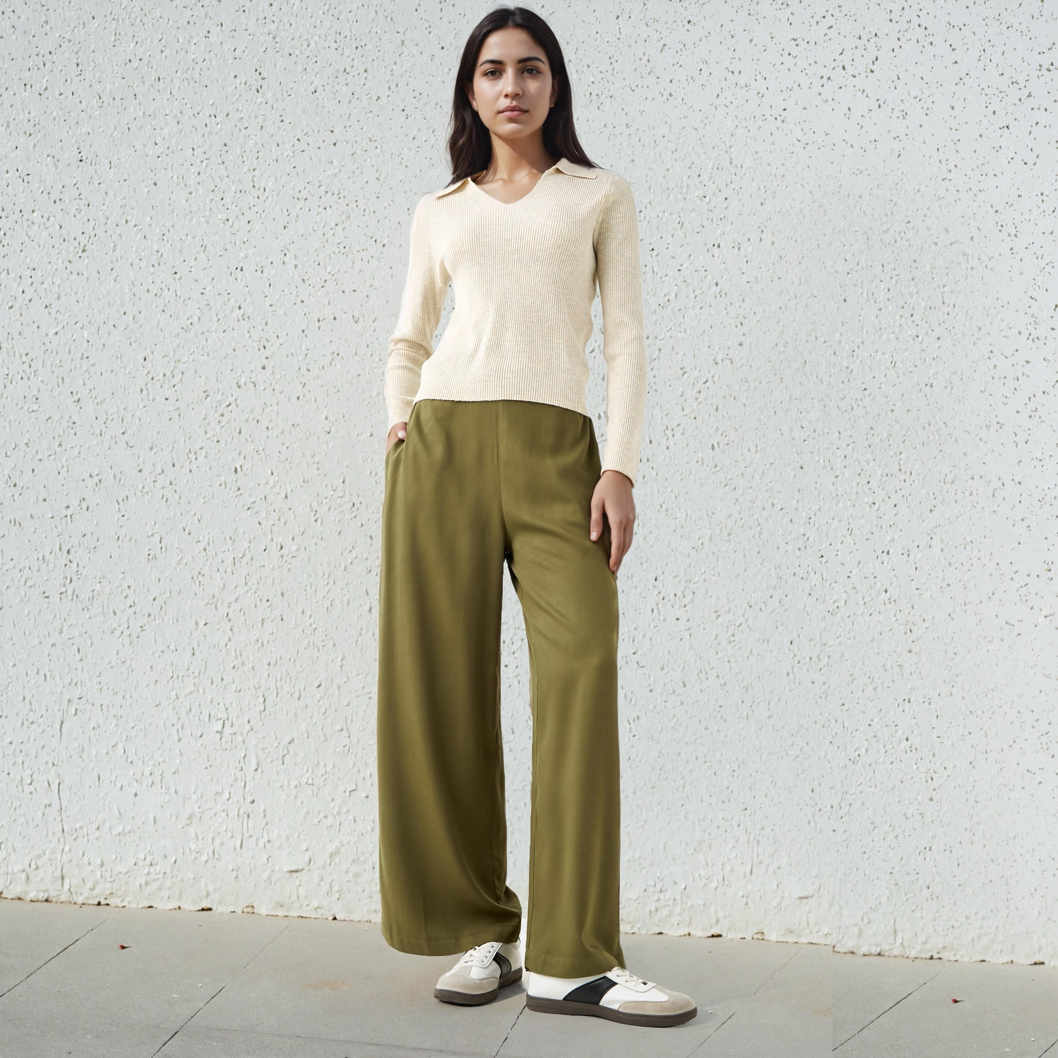 بنطلون بالازو بأرجل واسعة وخصر مرن-women-clothing-bottoms-trousers-image-2