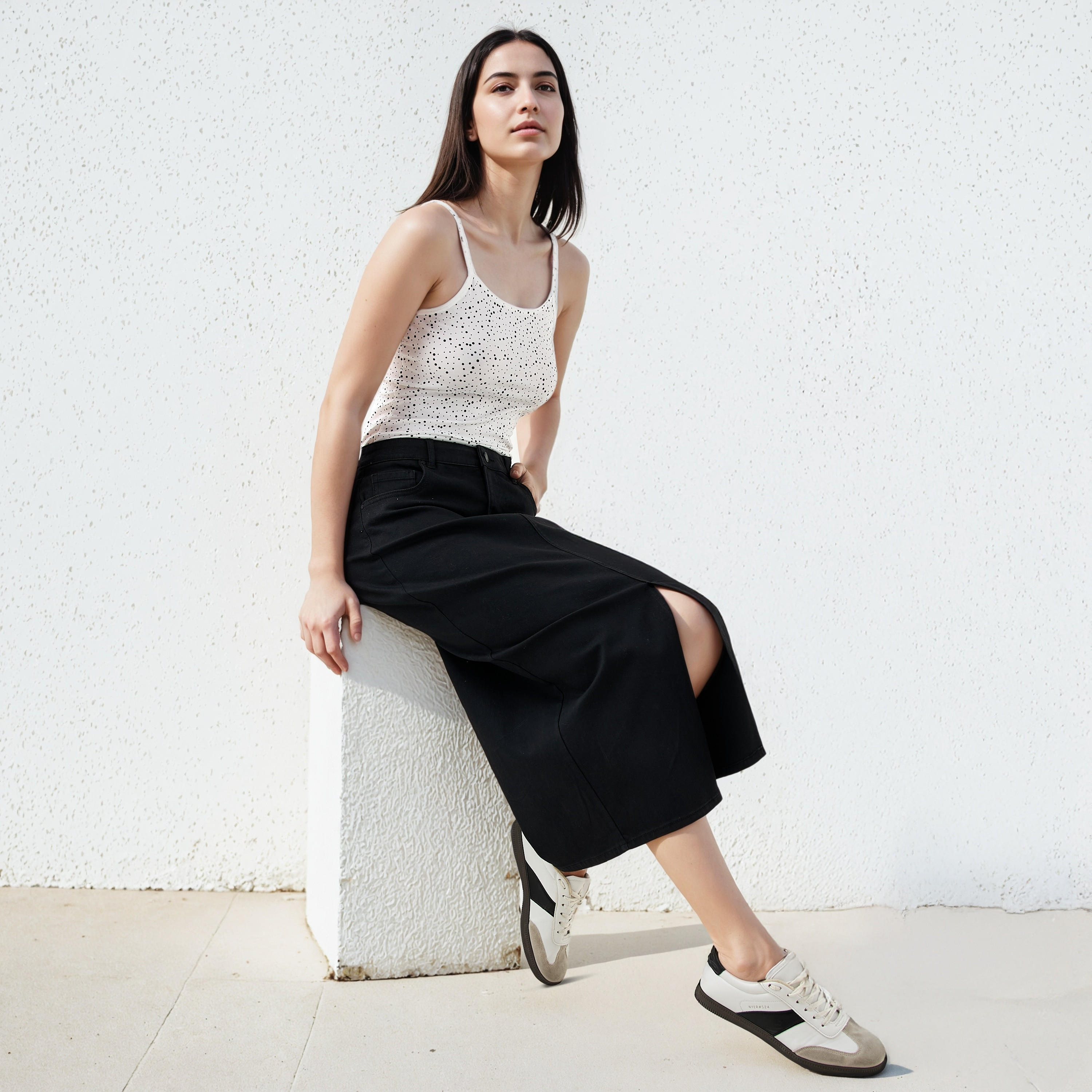 بلوزة كامي من مزيج القطن بقصّة سليم وطبعات-women-clothing-tshirts-image-2