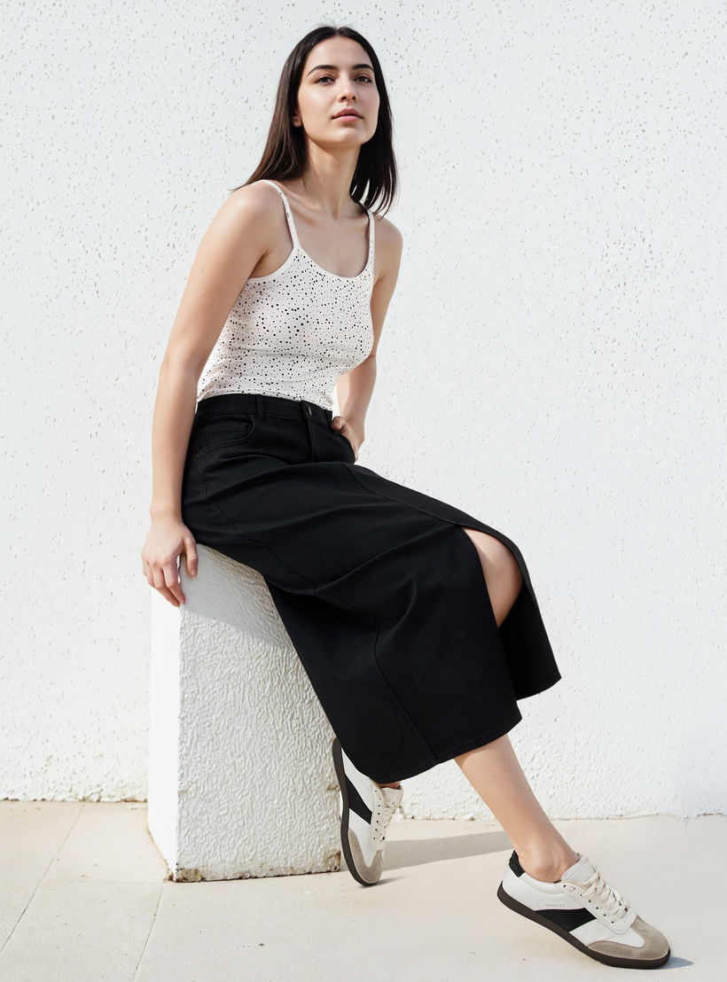 بلوزة كامي من مزيج القطن بقصّة سليم وطبعات-women-clothing-tshirts-image-2