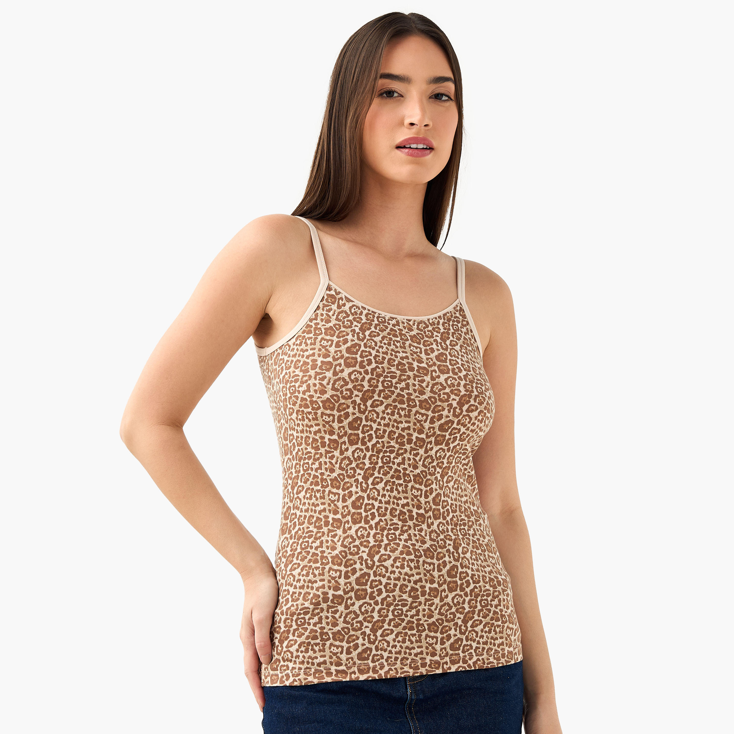 بلوزة كامي مزيج القطن بقصة سليم وطبعات-women-clothing-tshirts-image-1