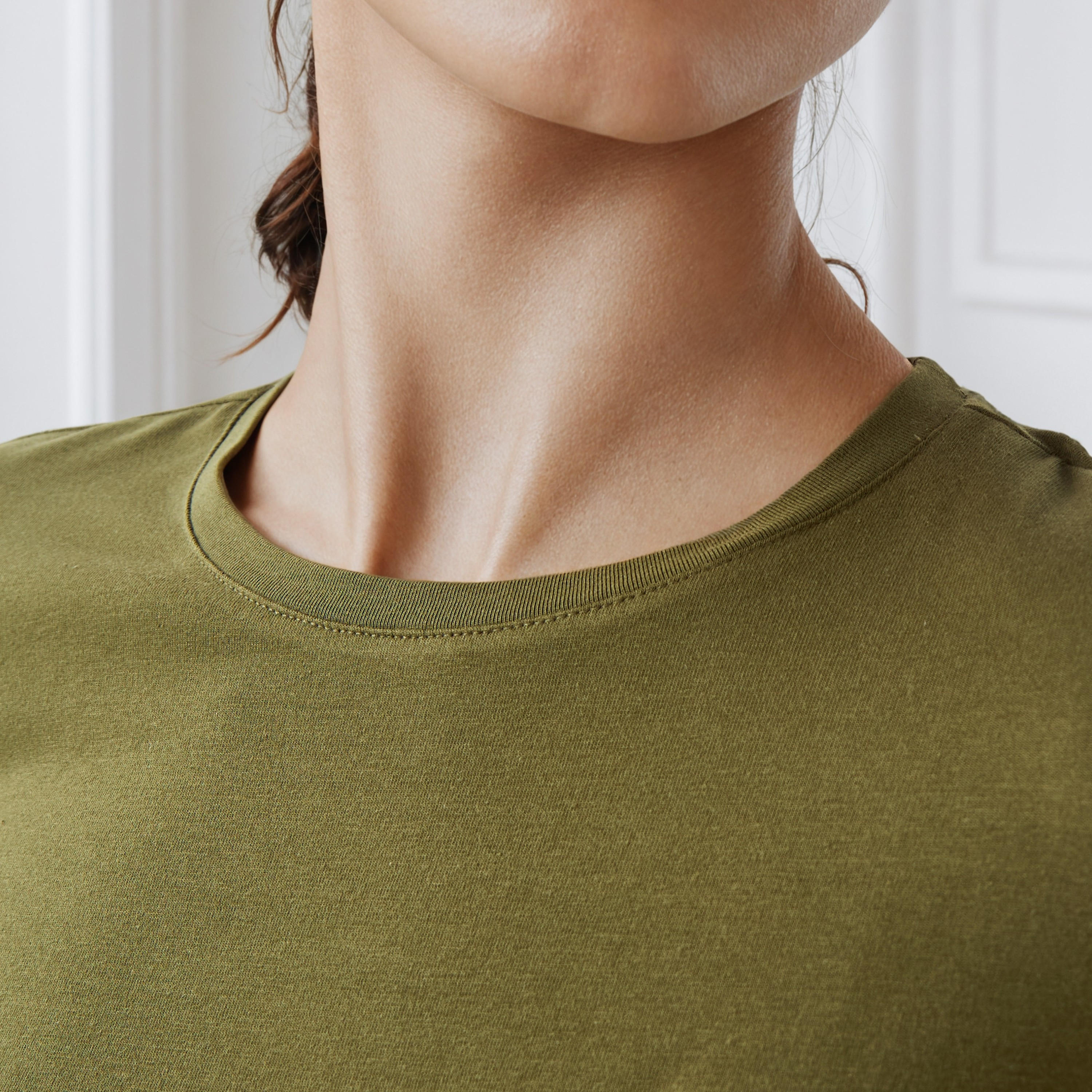 تيشيرت بقصة سليم-women-clothing-tshirts-image-4