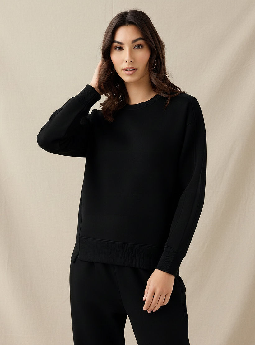 سويت شيرت بقصّة مريحة-women-winterwear-hoodiesandsweatshirts-sweatshirts-image-1