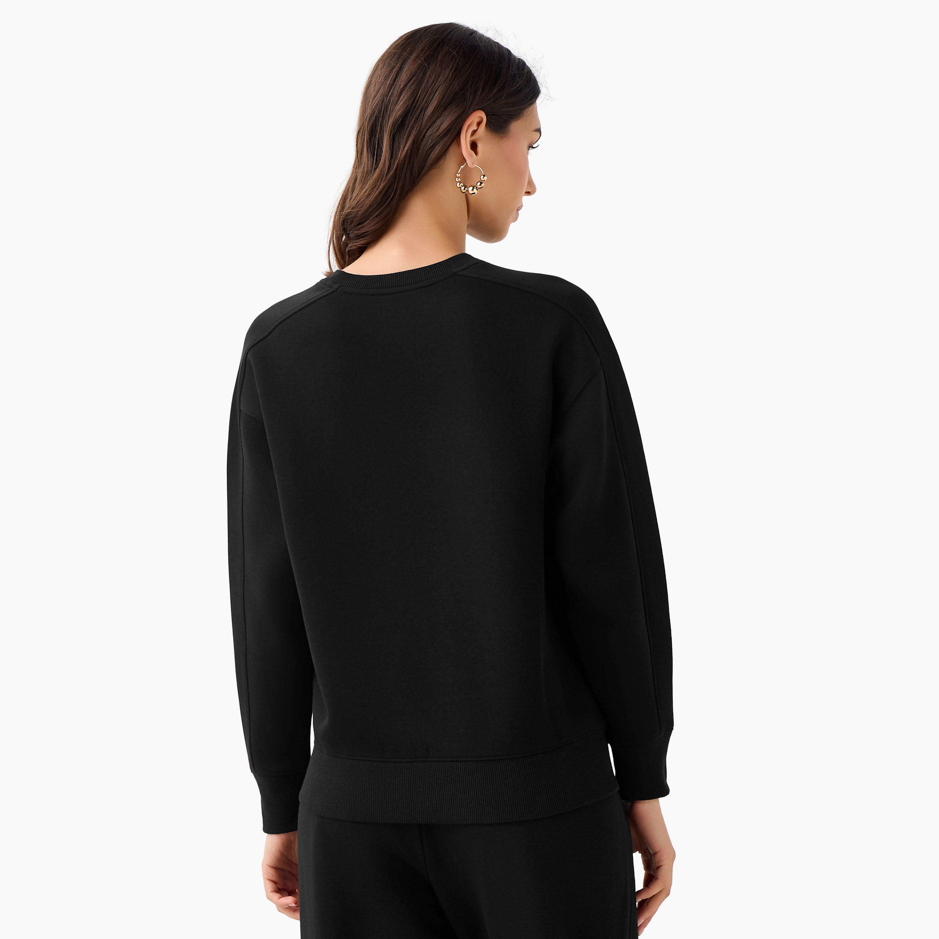 سويت شيرت بقصّة مريحة-women-winterwear-hoodiesandsweatshirts-sweatshirts-image-3