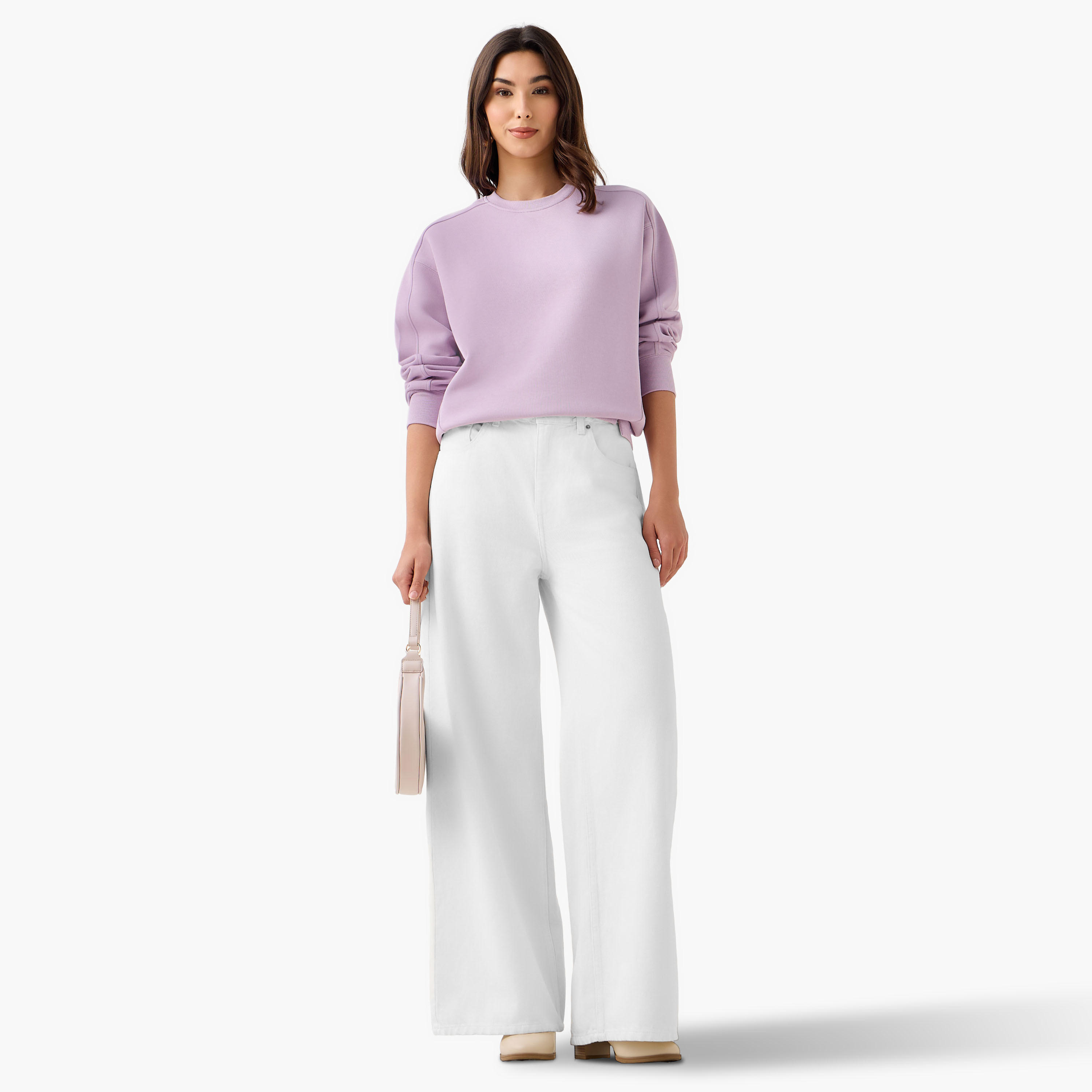 سويت شيرت بقصّة مريحة-women-winterwear-hoodiesandsweatshirts-sweatshirts-image-2