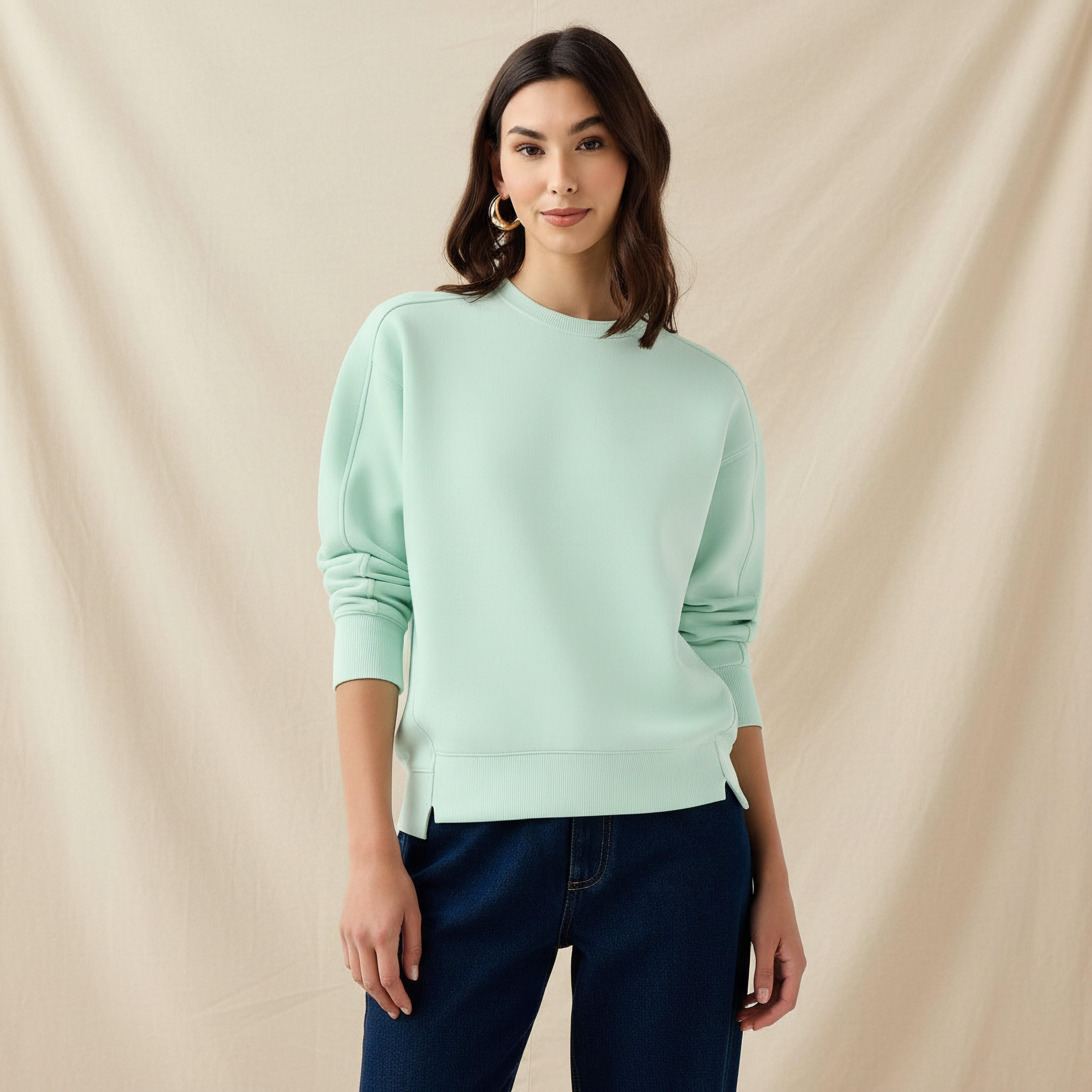 سويت شيرت بقصّة مريحة-women-winterwear-hoodiesandsweatshirts-sweatshirts-image-5