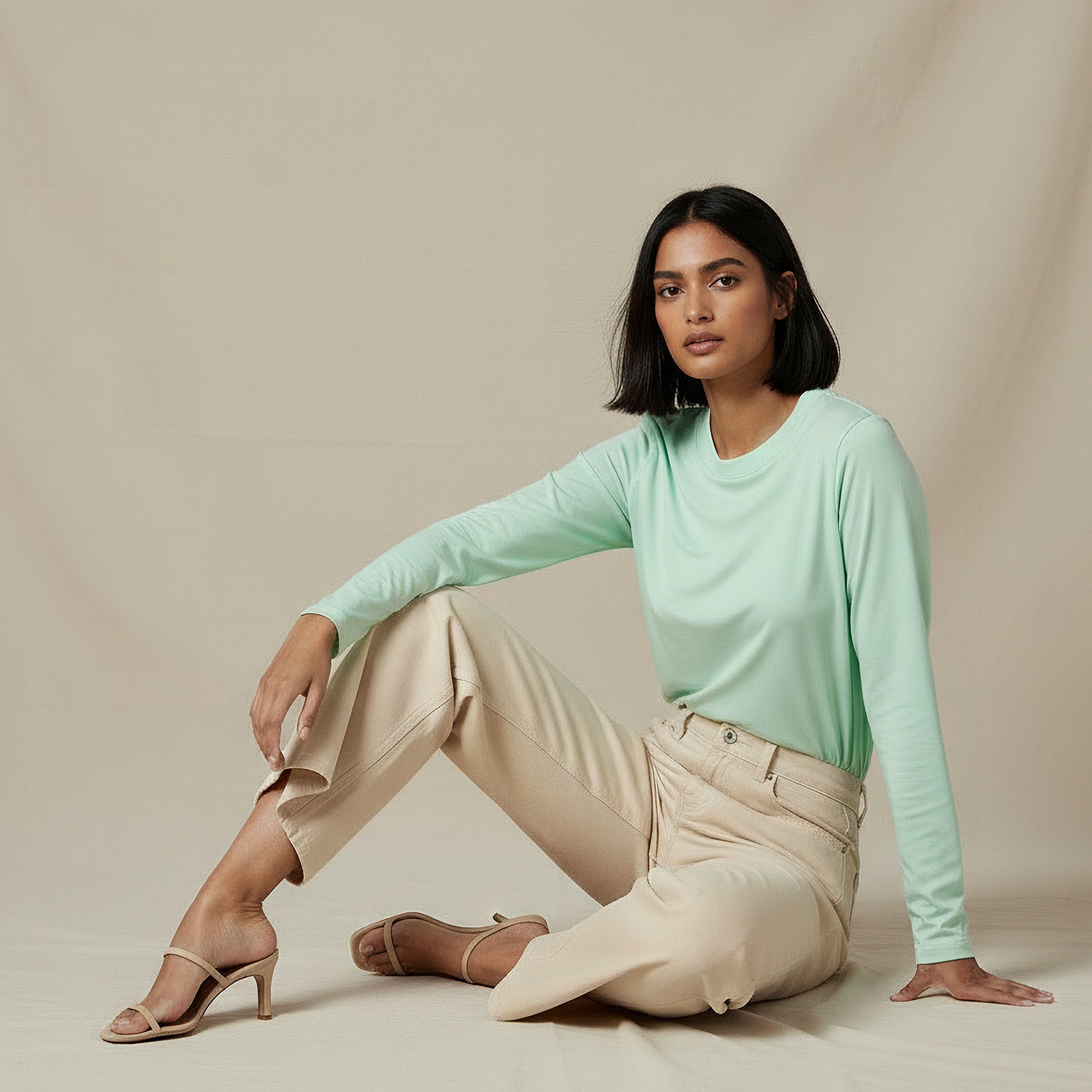تيشيرت طويل بقصة عادية وتفاصيل فتحة-women-clothing-tshirts-image-5
