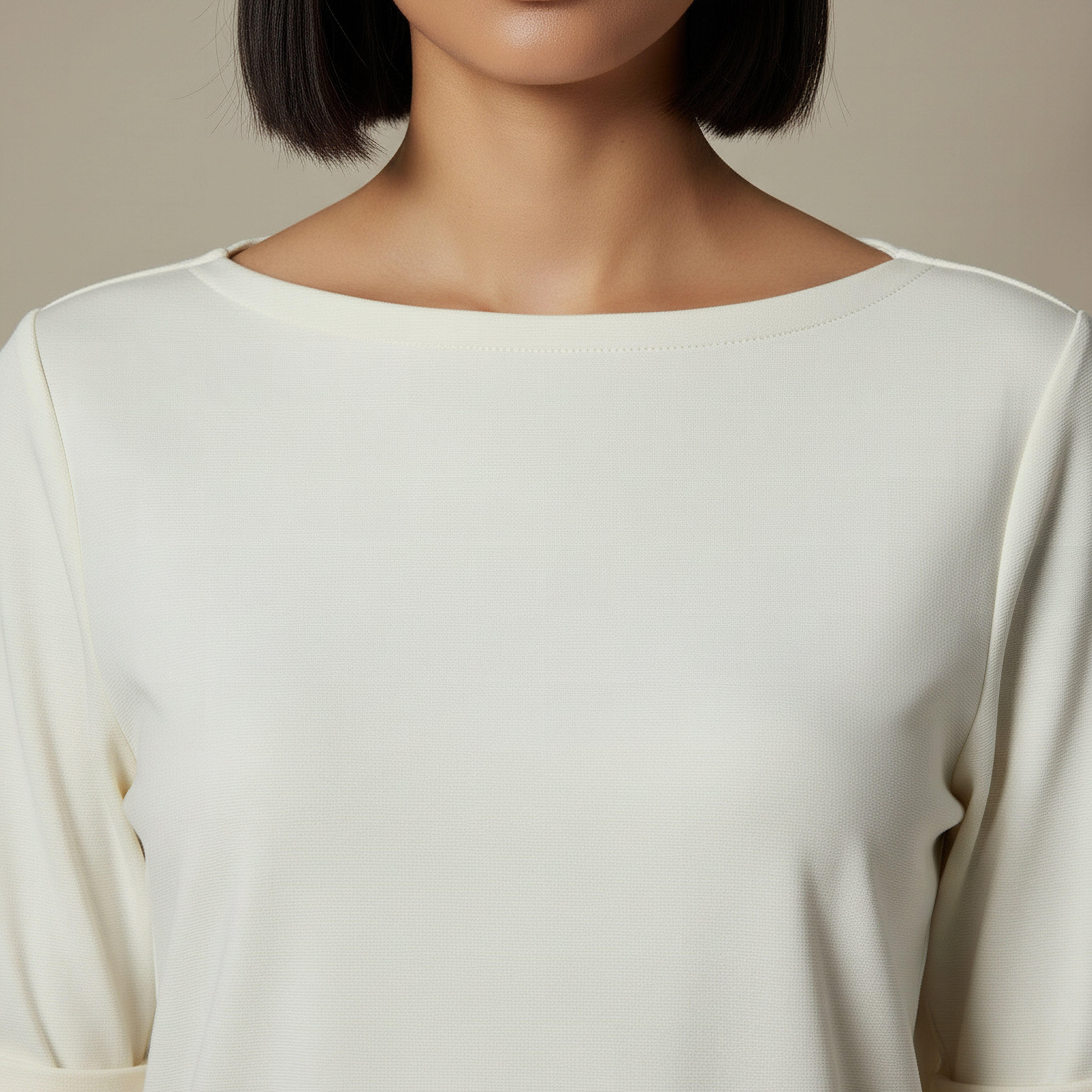 تيشيرت بقصة عادية وياقة قارب-women-clothing-tshirts-image-3