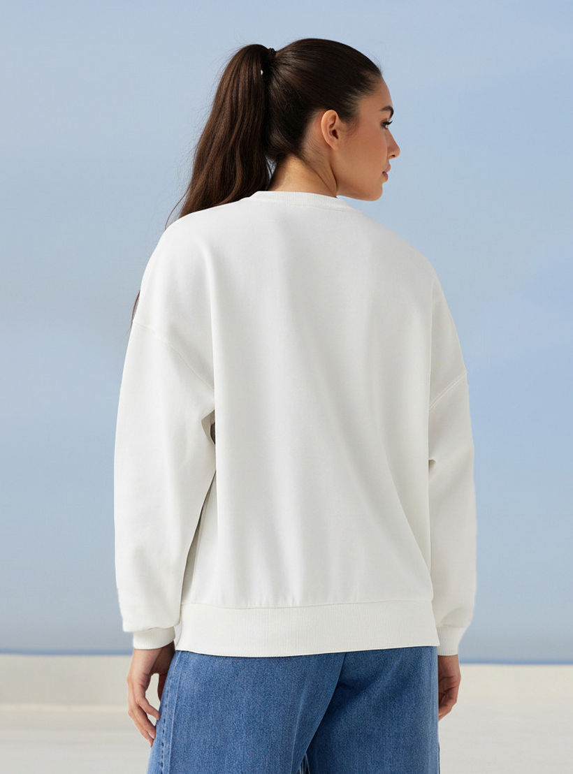 سويت شيرت بقصة عادية وطبعات-women-winterwear-hoodiesandsweatshirts-sweatshirts-image-3