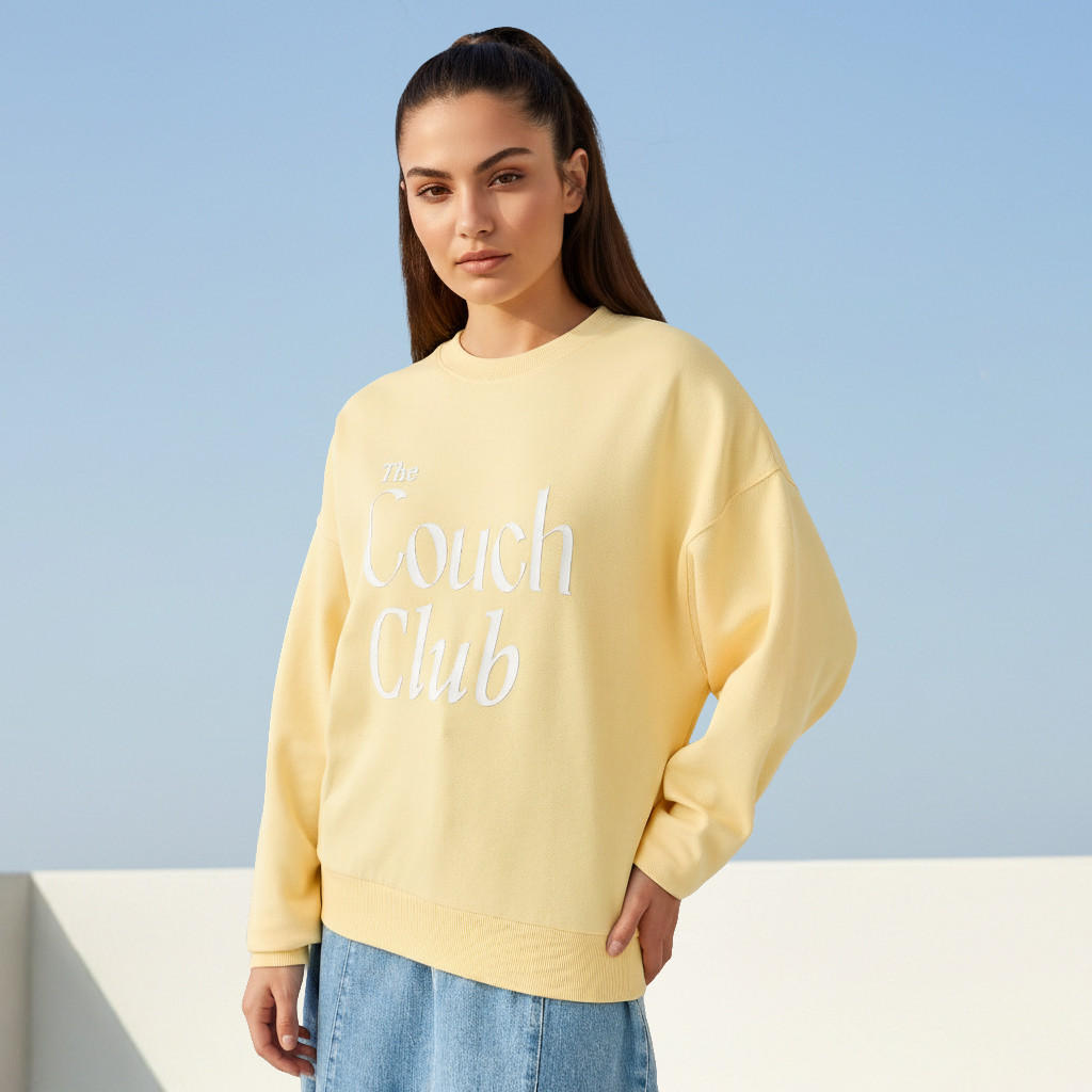 سويت شيرت بقصة عادية وطبعات-women-winterwear-hoodiesandsweatshirts-sweatshirts-image-1
