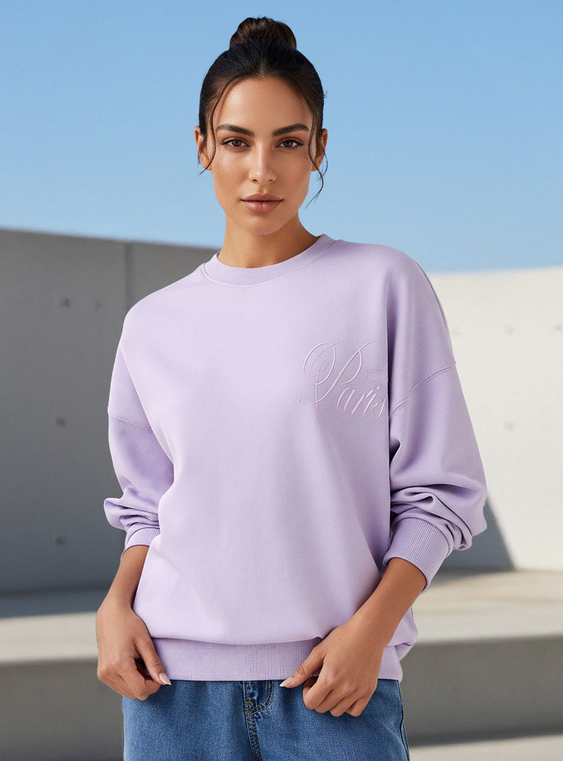 سويت شيرت بقصة عادية وطبعات-women-winterwear-hoodiesandsweatshirts-sweatshirts-image-1